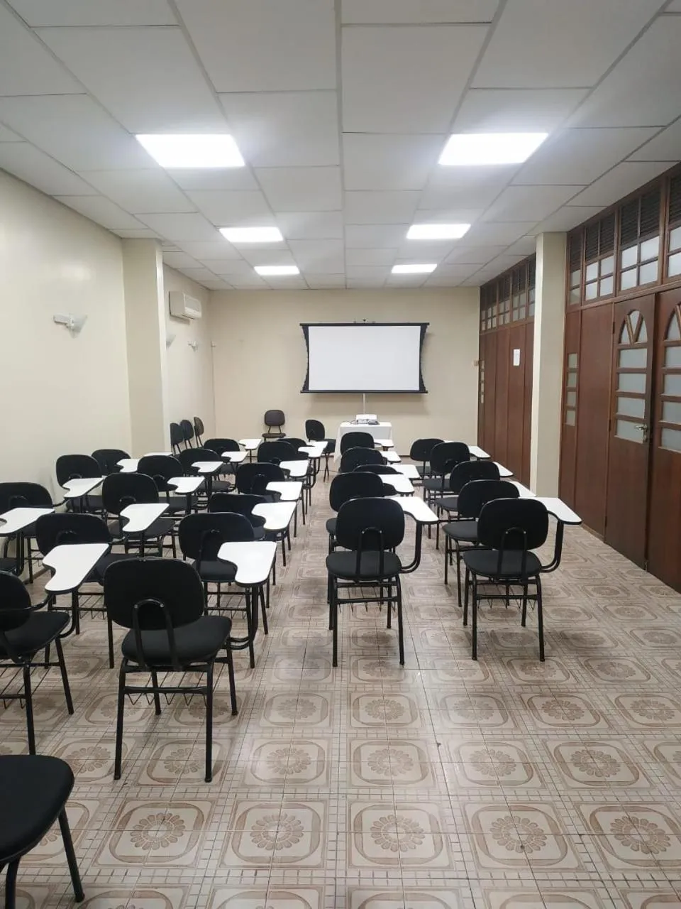 Business facilities in Soratur Hotel & Coworking