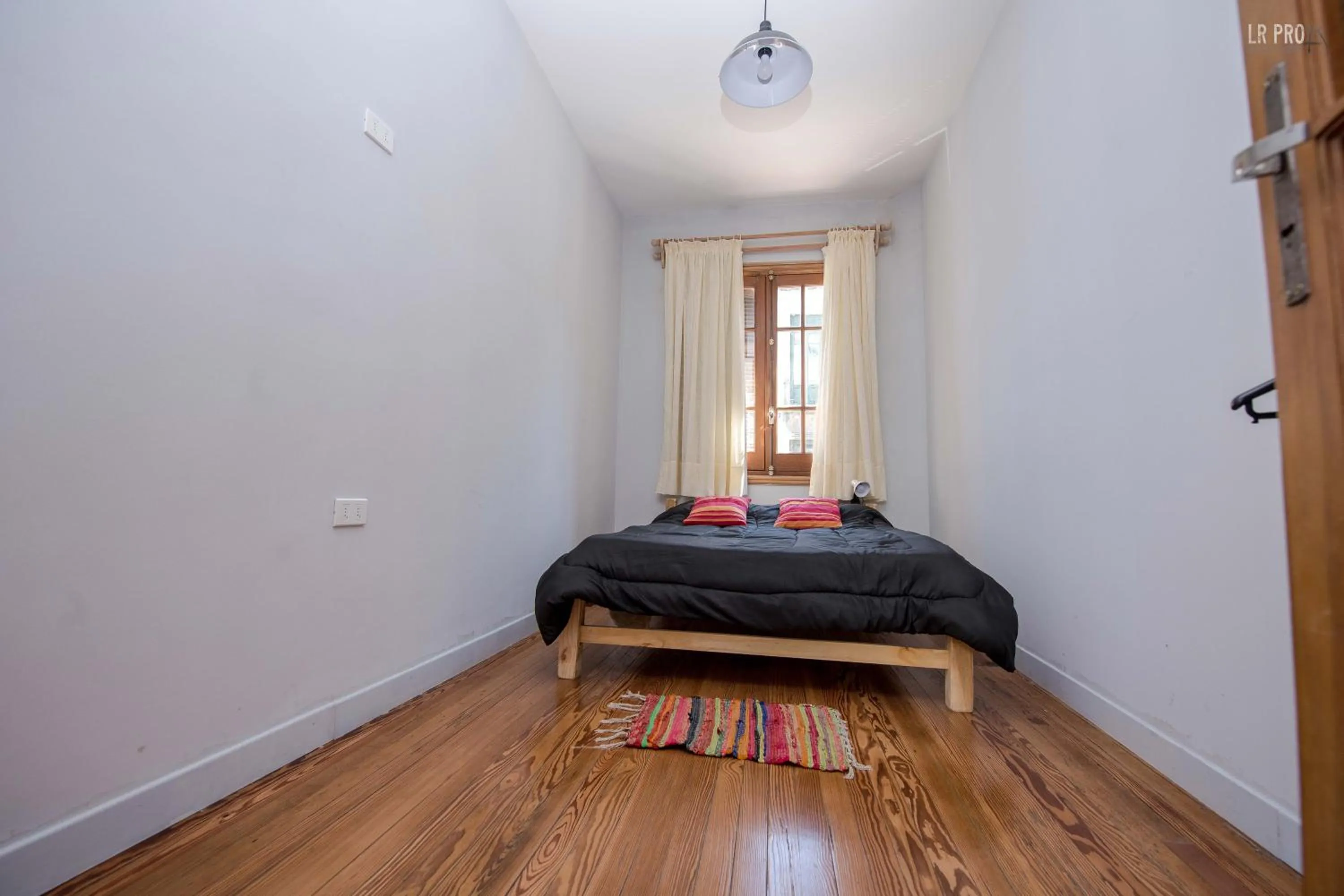 Photo of the whole room in AHIVÁ Espacio Temporal