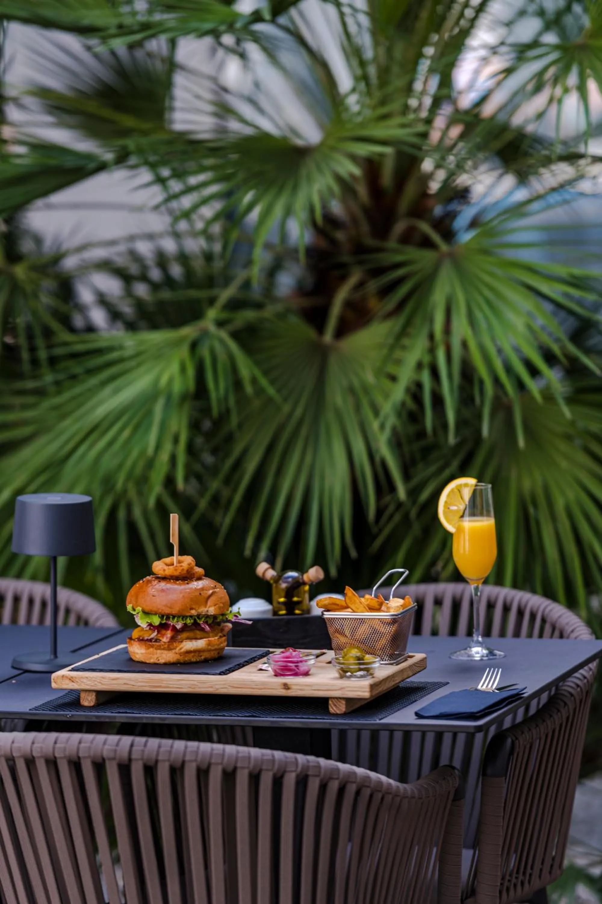 Food and drinks in Hotel Lero