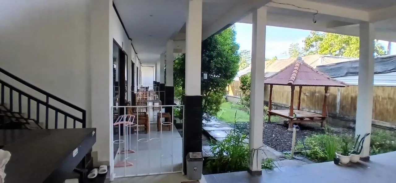 Property building in Akalanka Homestay