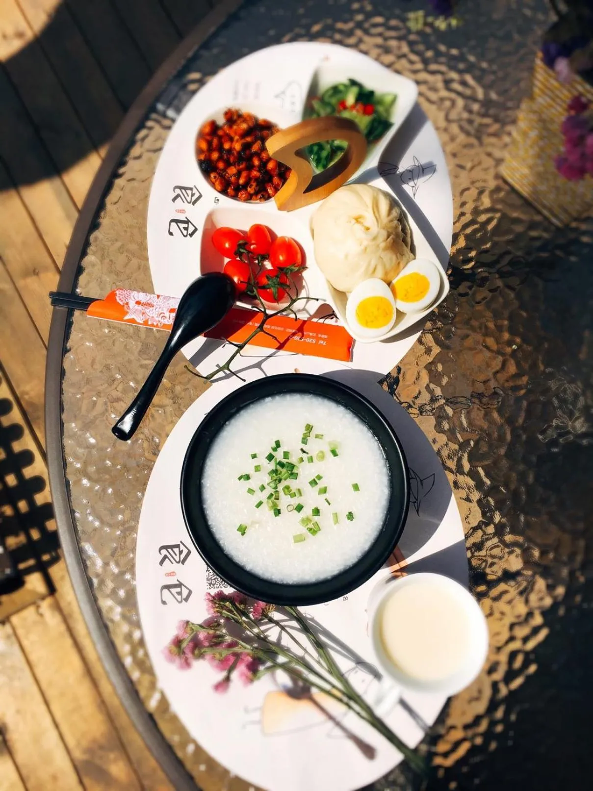 Asian breakfast in Ancient Street No.5 Youth Chic Hotel