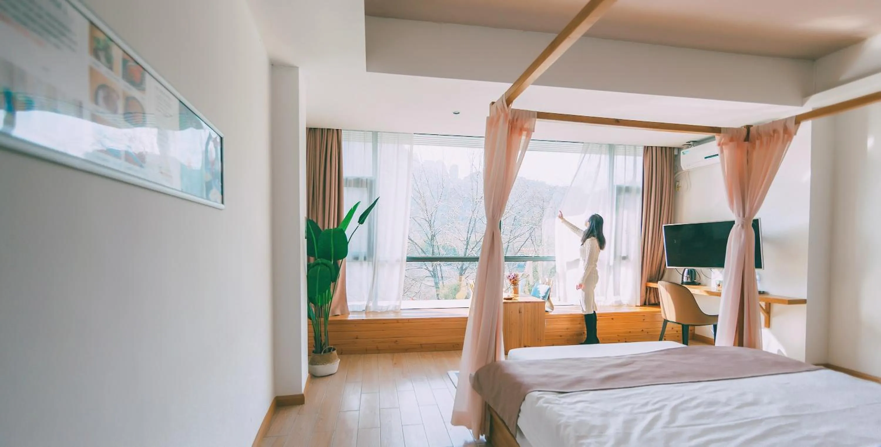 Photo of the whole room, Bed in Ancient Street No.5 Youth Chic Hotel