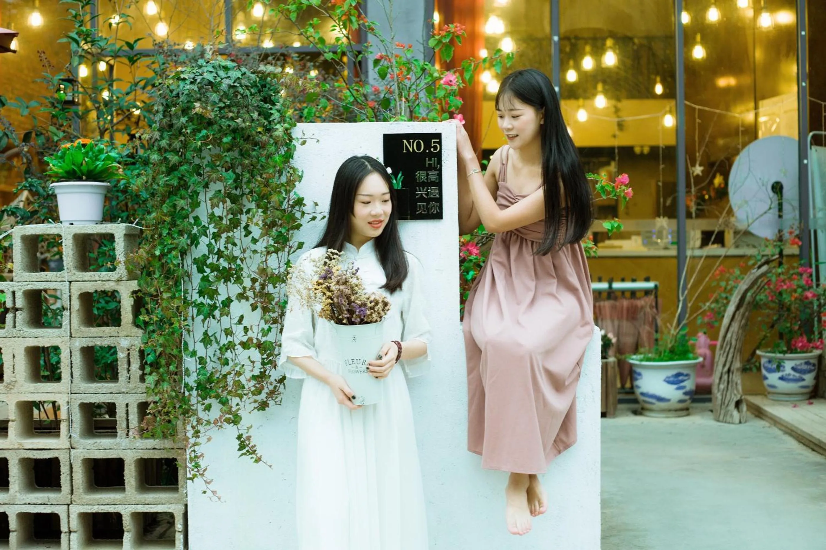 Facade/entrance in Ancient Street No.5 Youth Chic Hotel