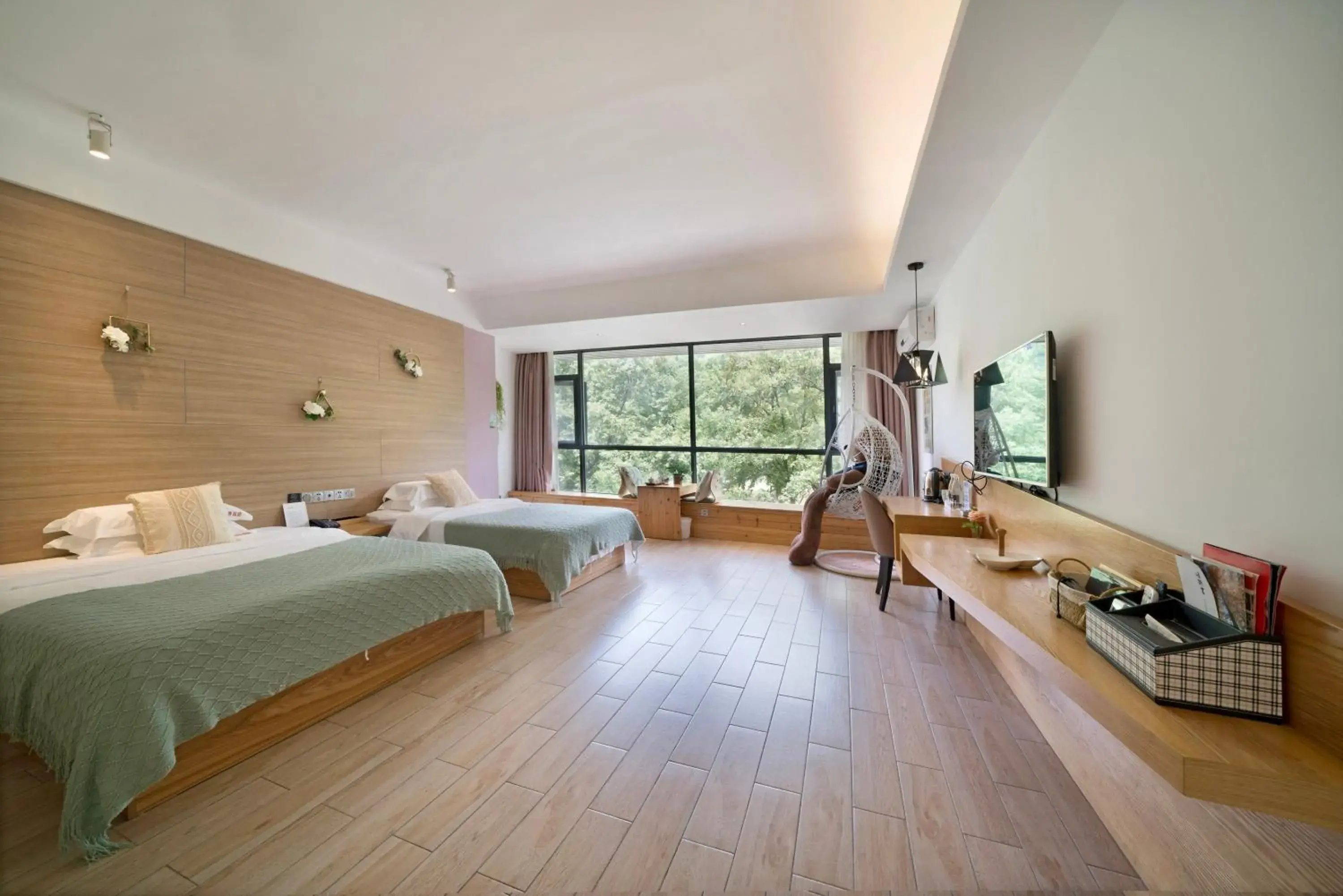 Standard Triple Room with Mountain View in Ancient Street No.5 Youth Chic Hotel Standard Triple Room with Mountain View in Ancient Street No.5 Youth Chic Hotel