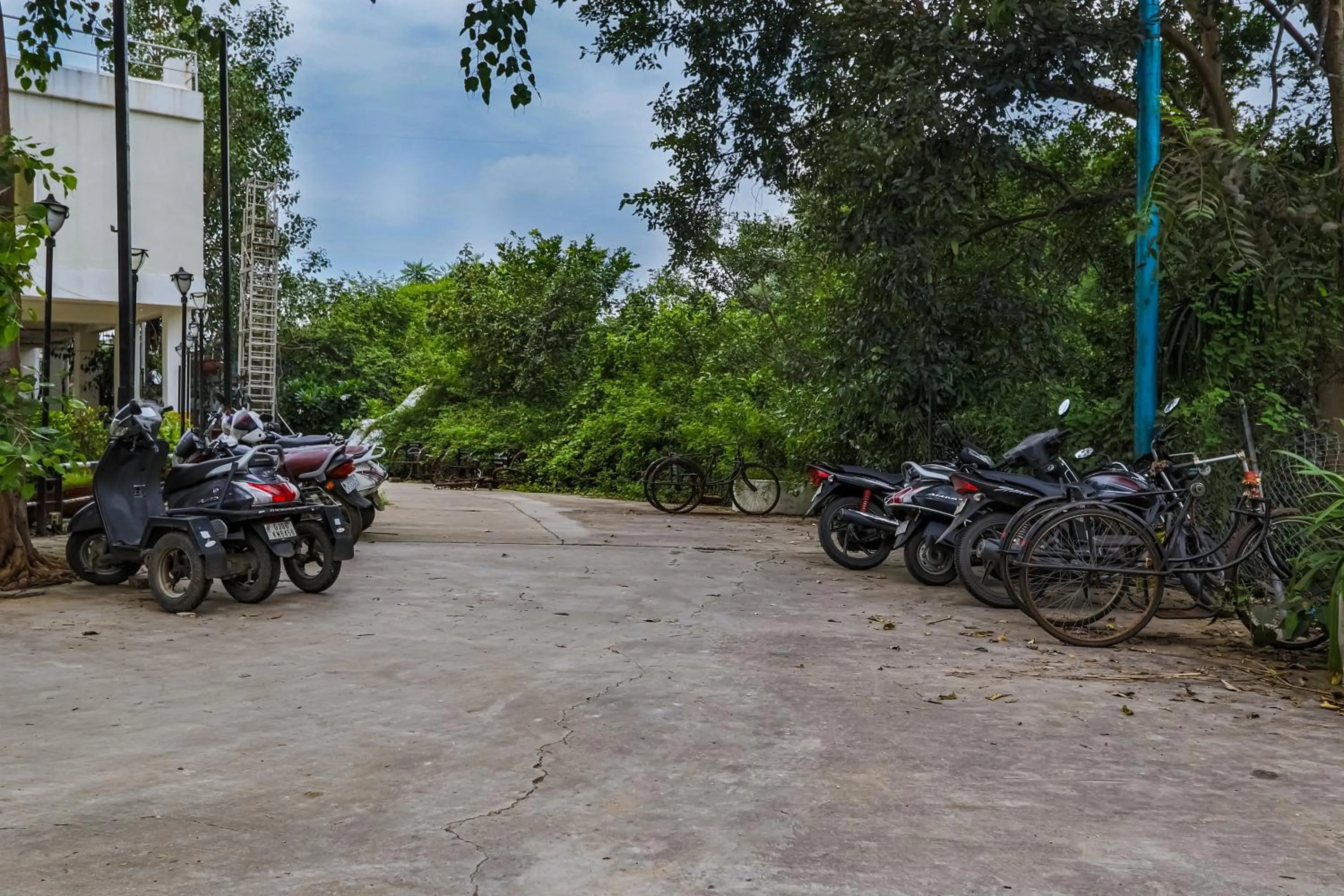 Parking in Regenta Inn Vadodara, 500m from Railway Station
