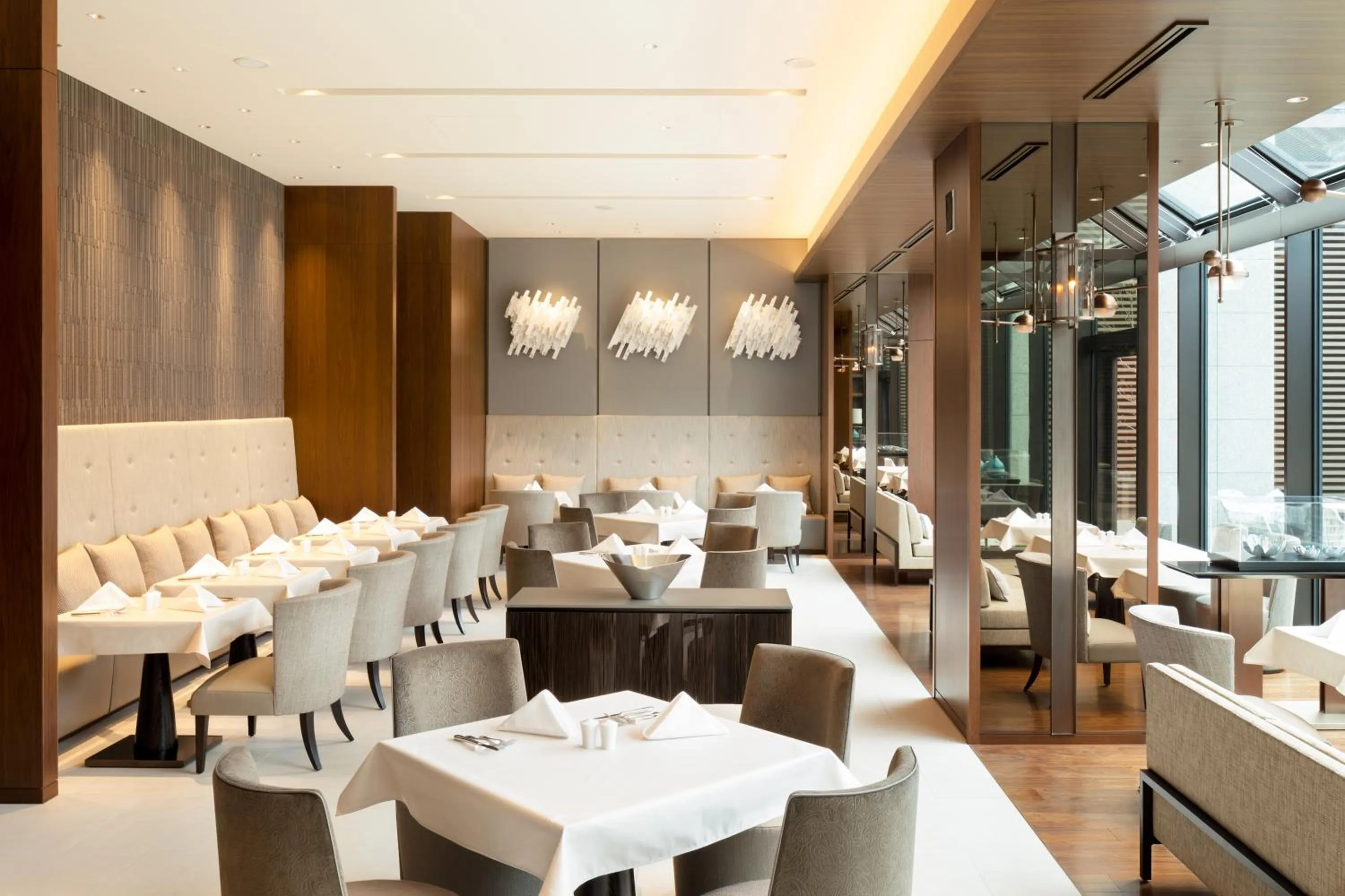 Restaurant/places to eat in Ascott Marunouchi Tokyo