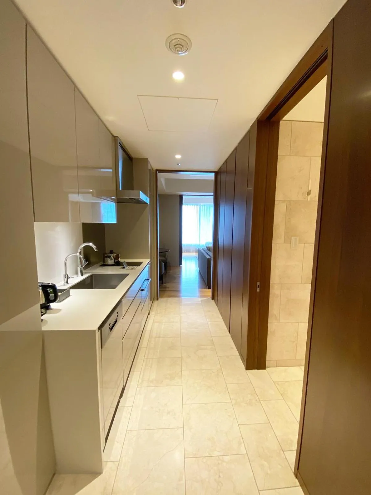 kitchen in Ascott Marunouchi Tokyo