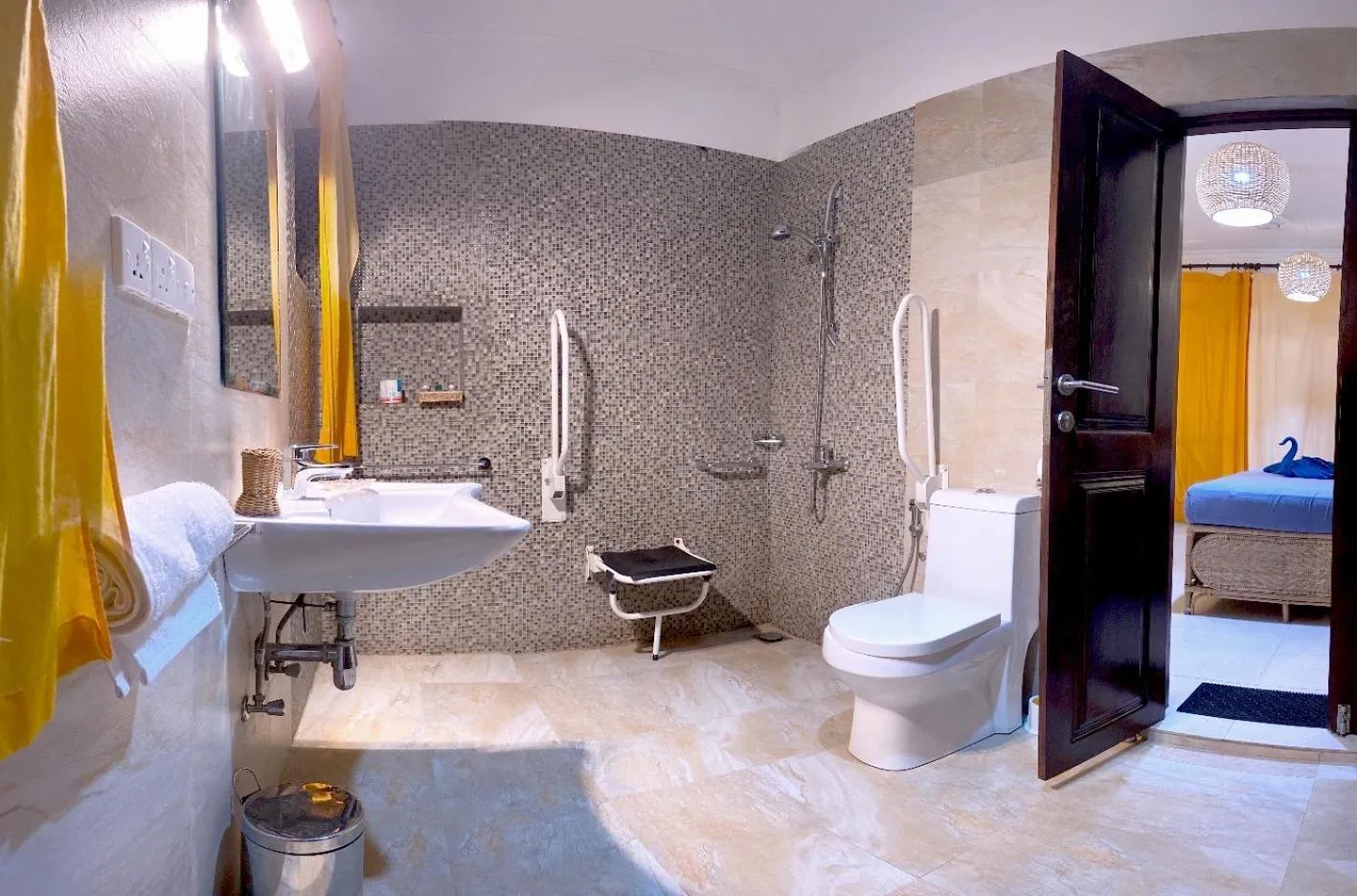 Deluxe Double Room in Dream Garden