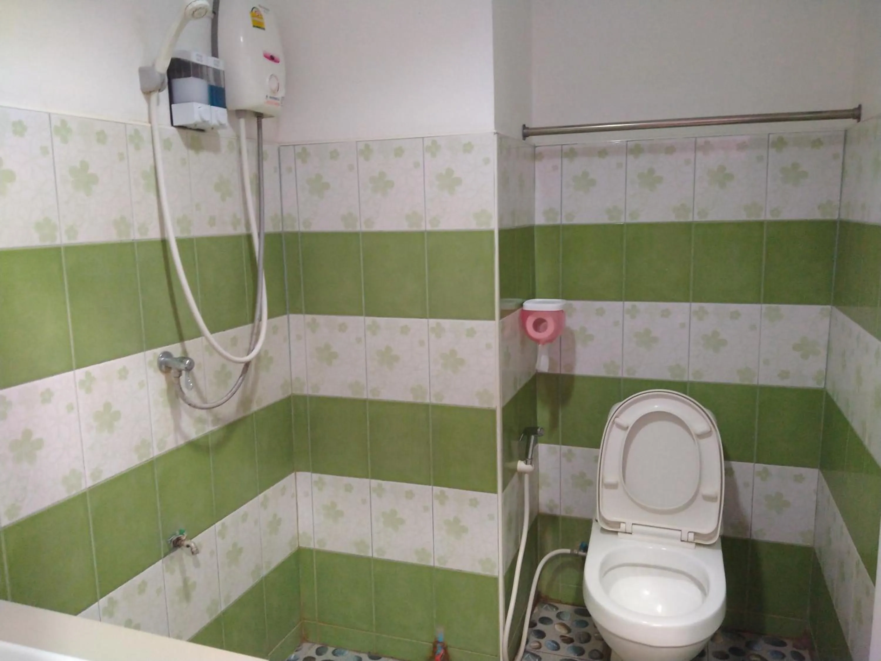 Rueangsrisiri Guesthouse 2