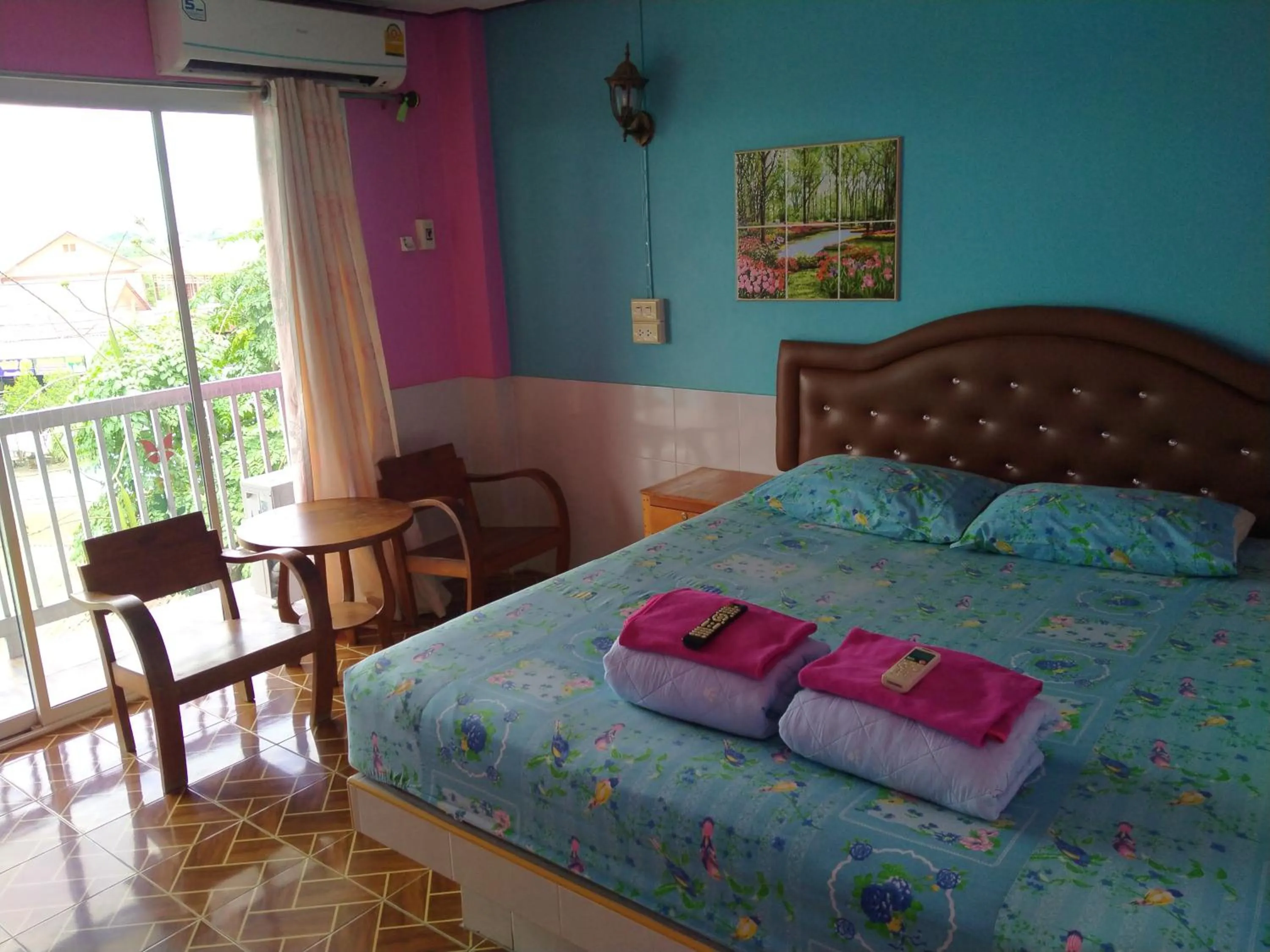 Bed in Rueangsrisiri Guesthouse 2