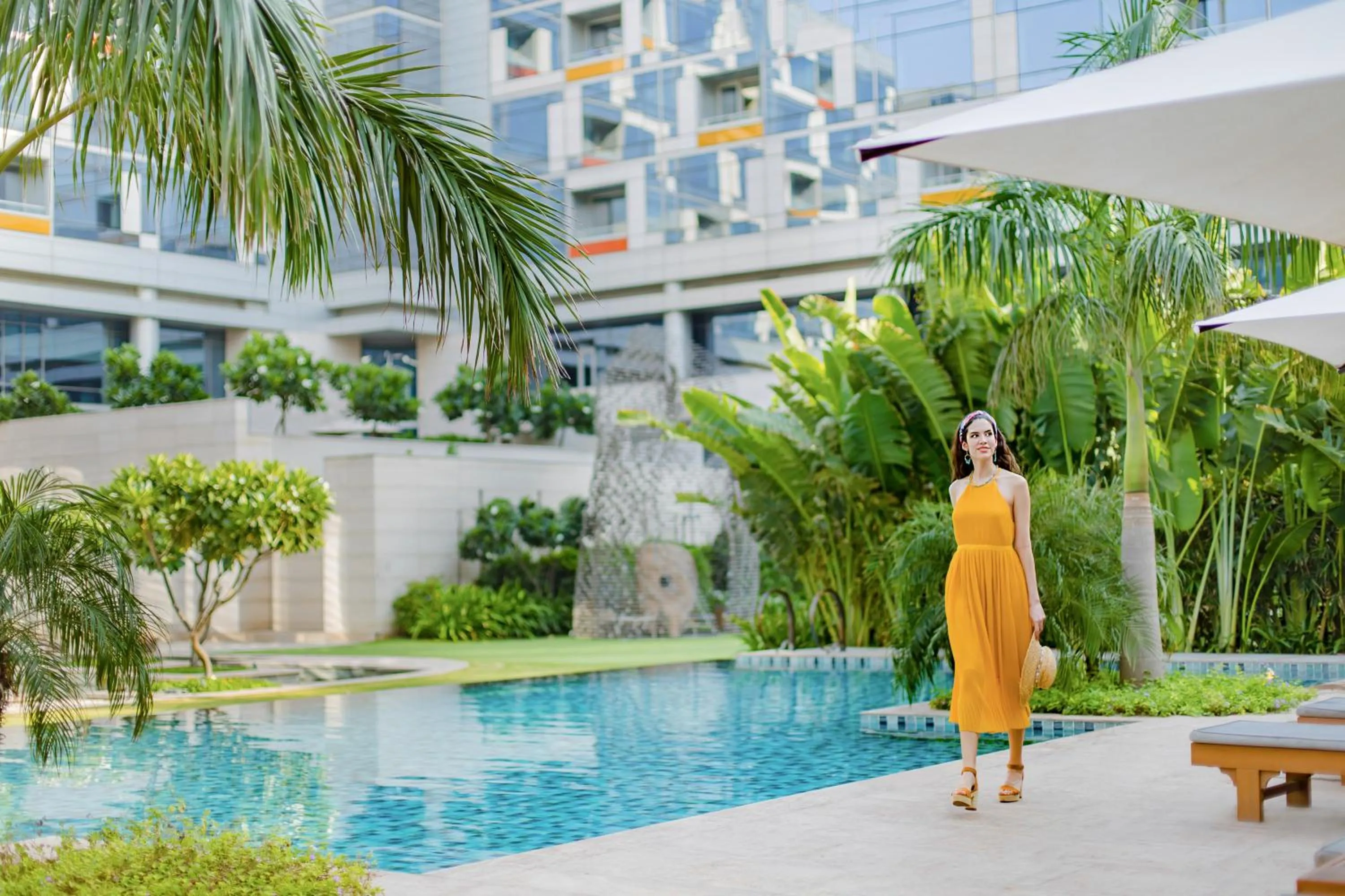 Swimming pool in Andaz Delhi, by Hyatt