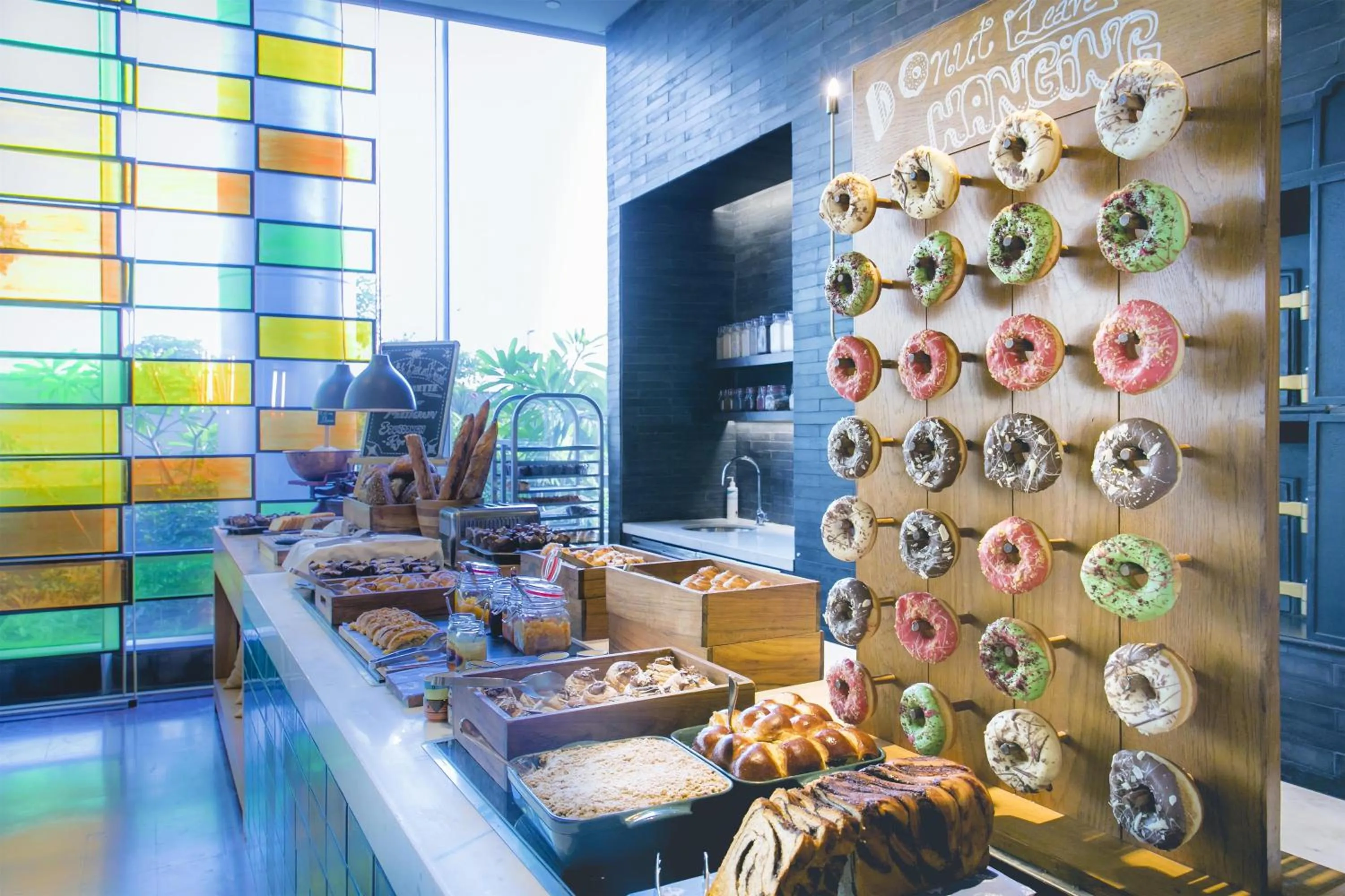 Restaurant/places to eat in Andaz Delhi, by Hyatt