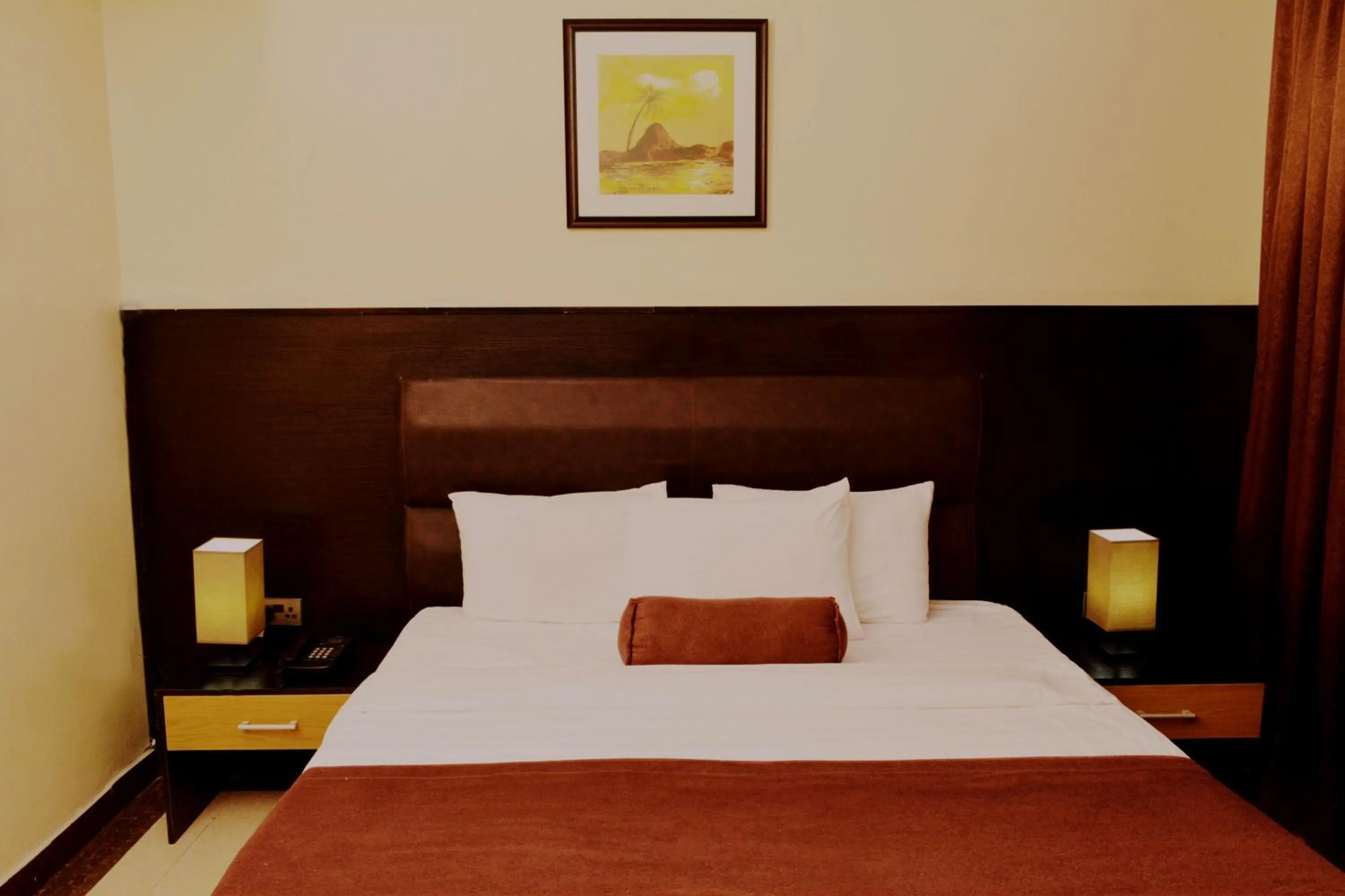 Bed in Sweet Spirit Hotel and Suites Danag - Port Harcourt