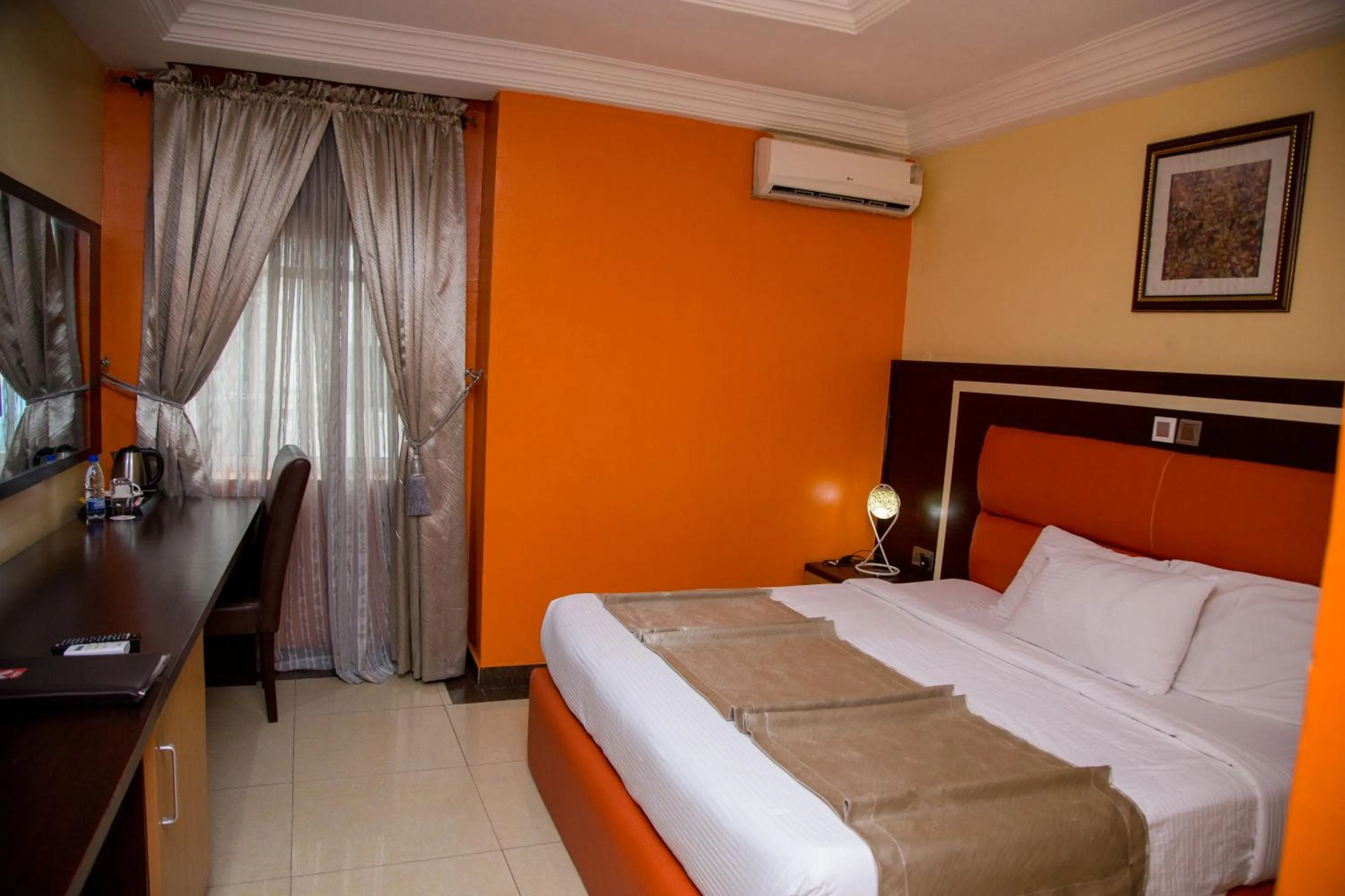 Bedroom, Bed in Sweet Spirit Hotel and Suites Danag - Port Harcourt