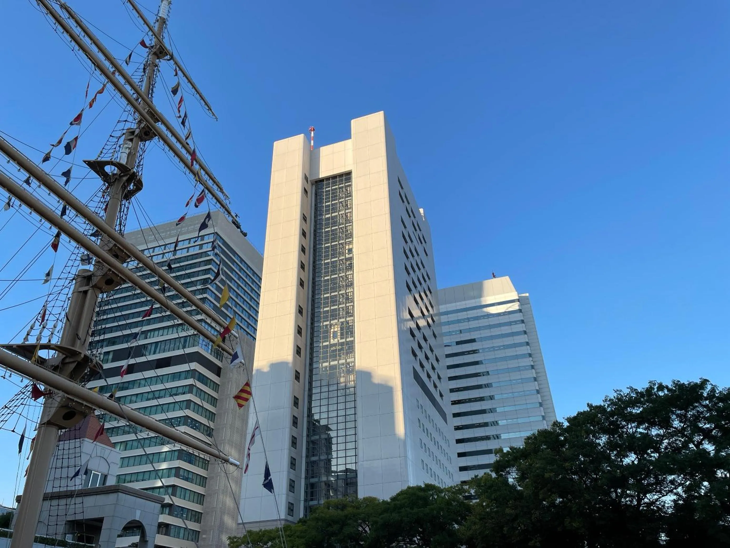 Property building in Bayside Hotel Azur Takeshiba