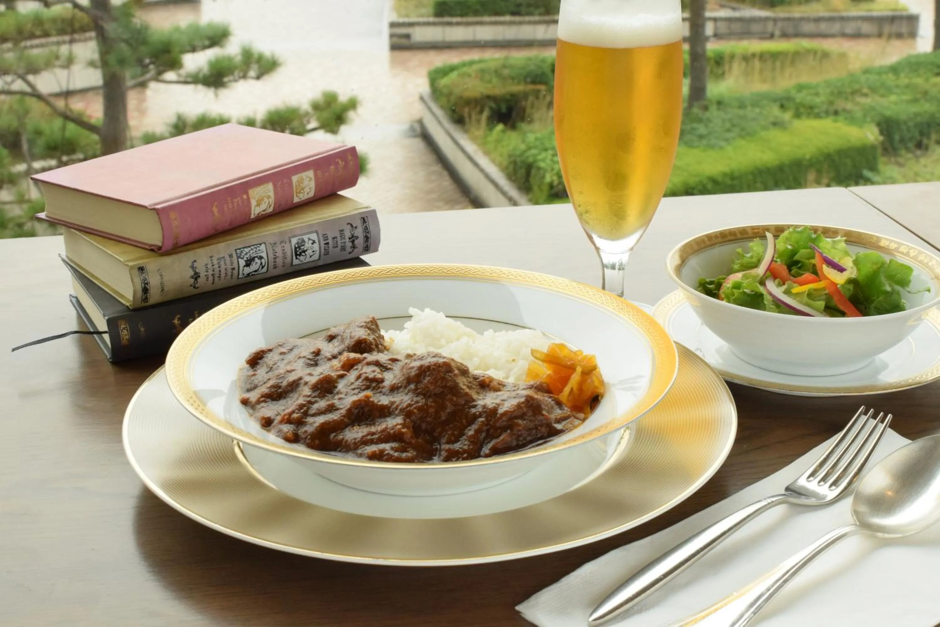 Restaurant/places to eat in Bayside Hotel Azur Takeshiba