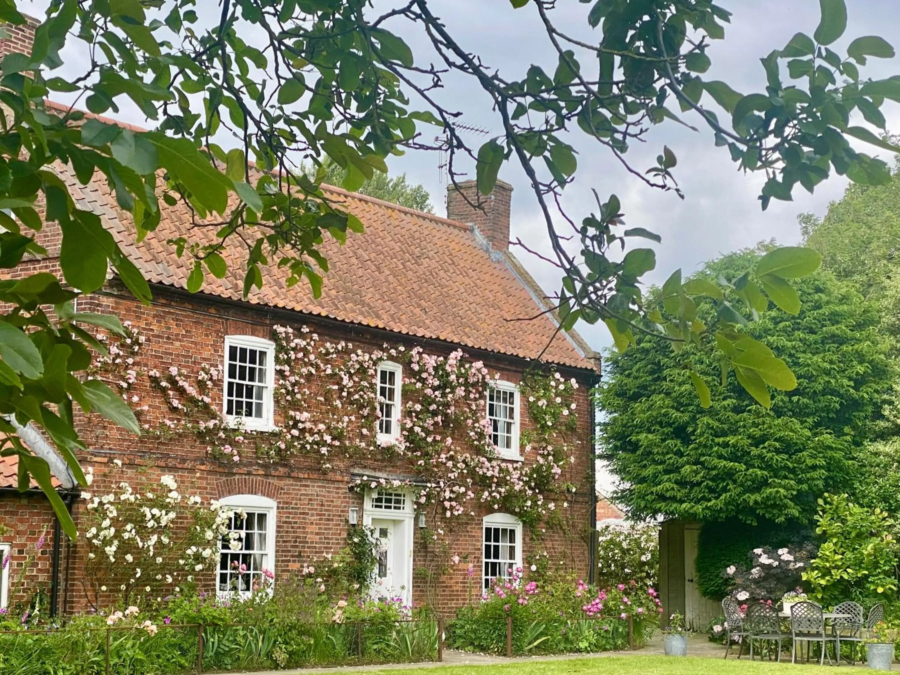 Property building in Lut's Place