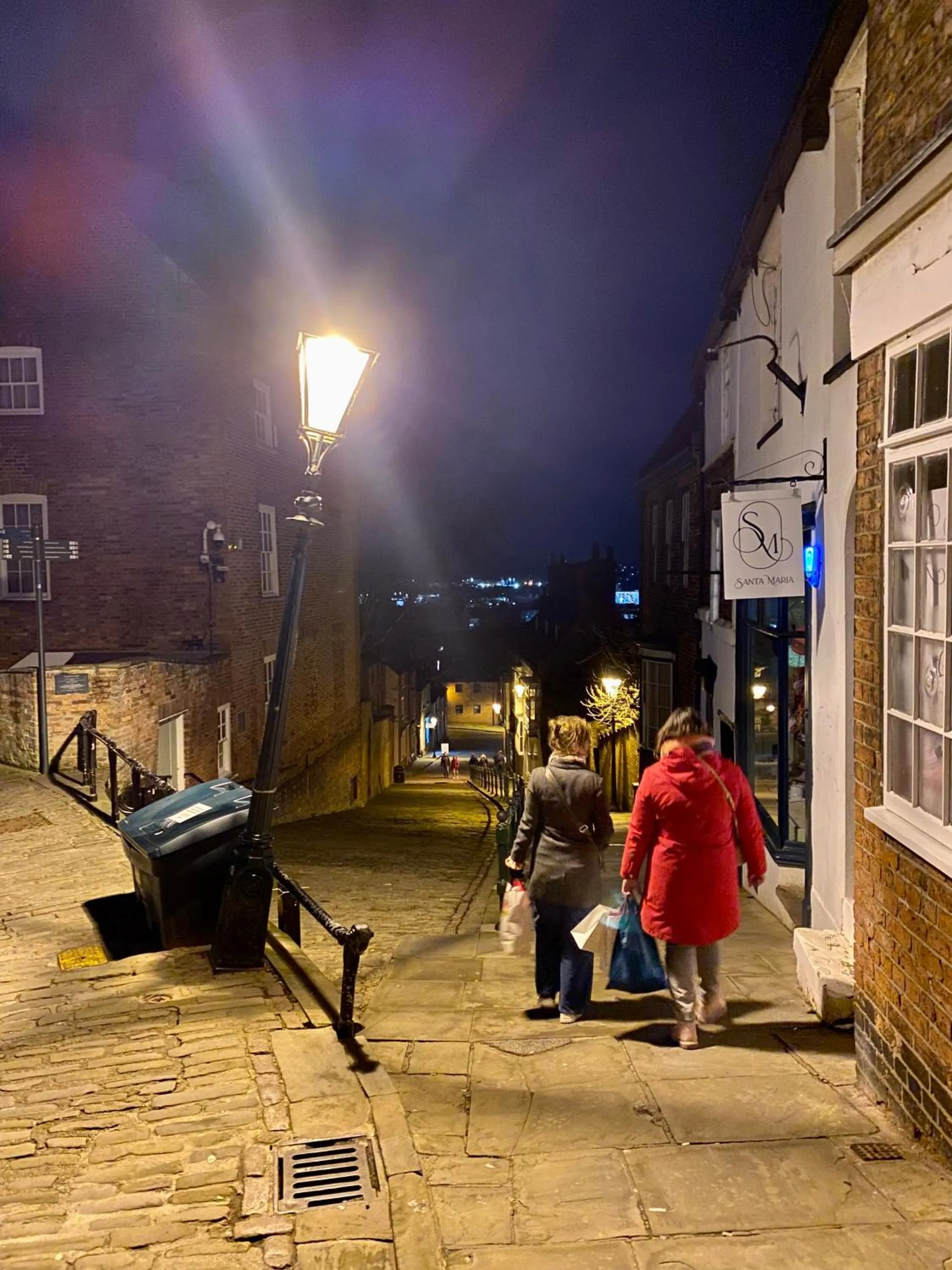 Nearby landmark in Lut's Place