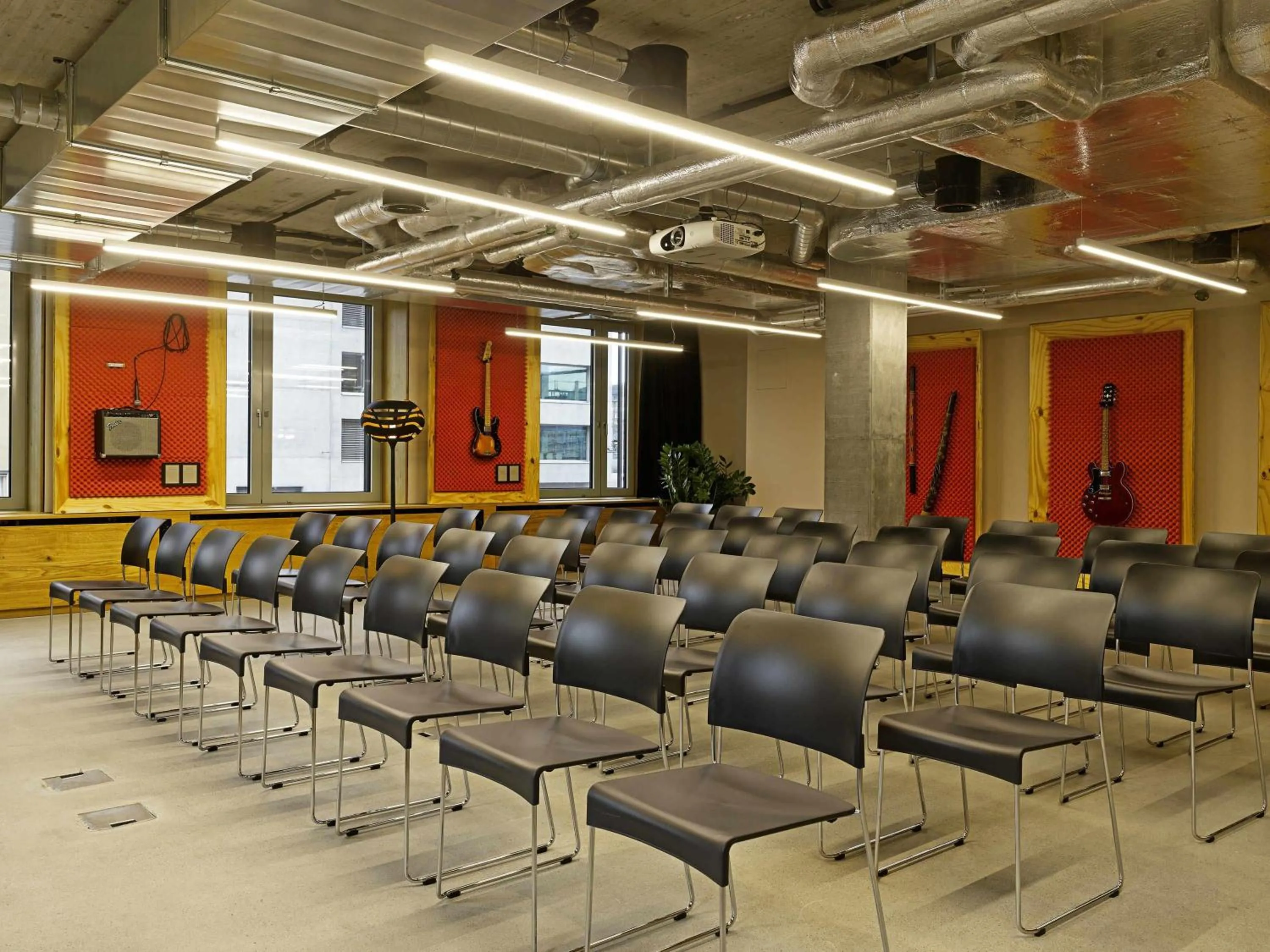 Meeting/conference room in 25hours Hotel Langstrasse