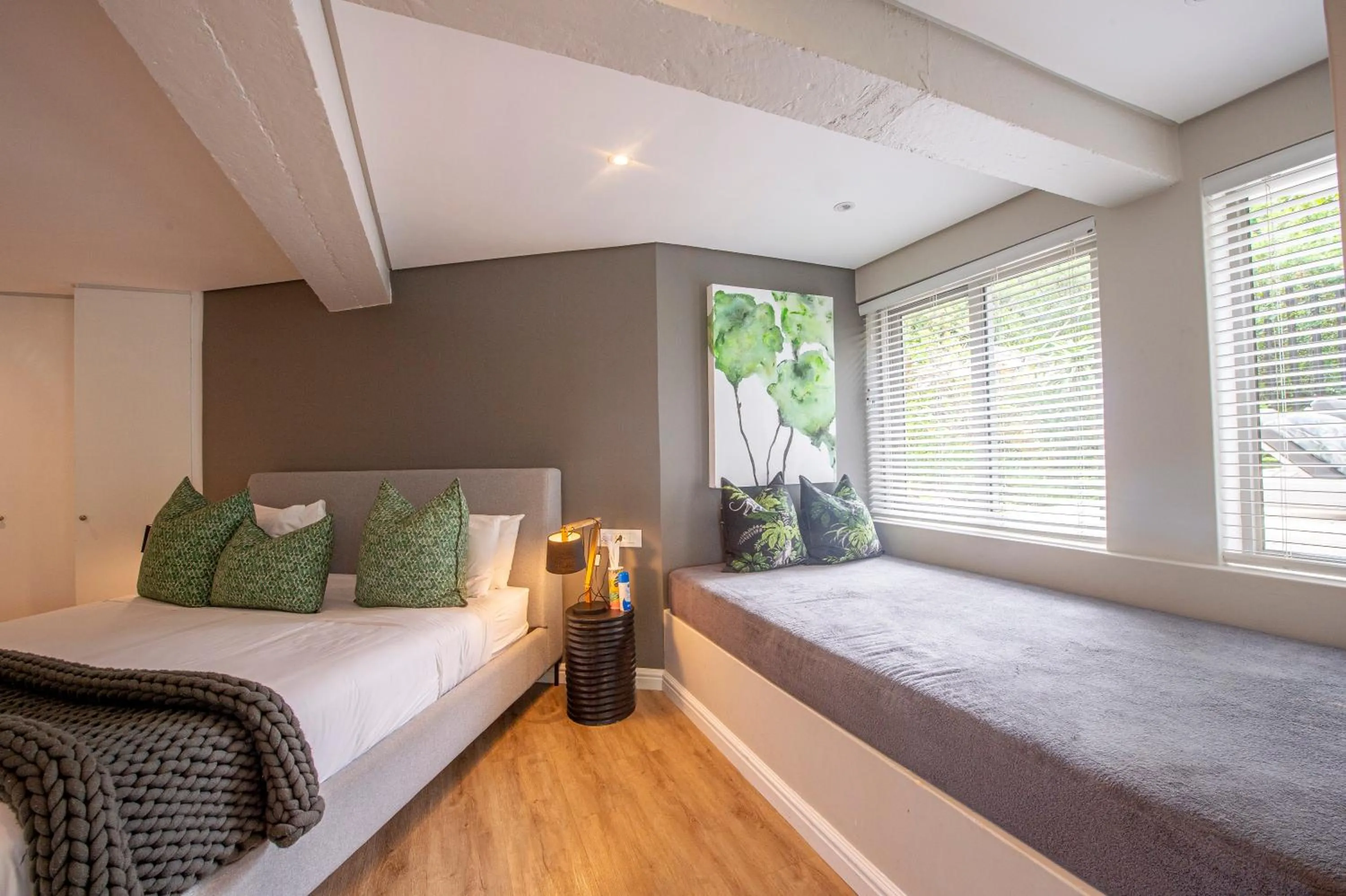 Photo of the whole room, Bed in The Bungalow