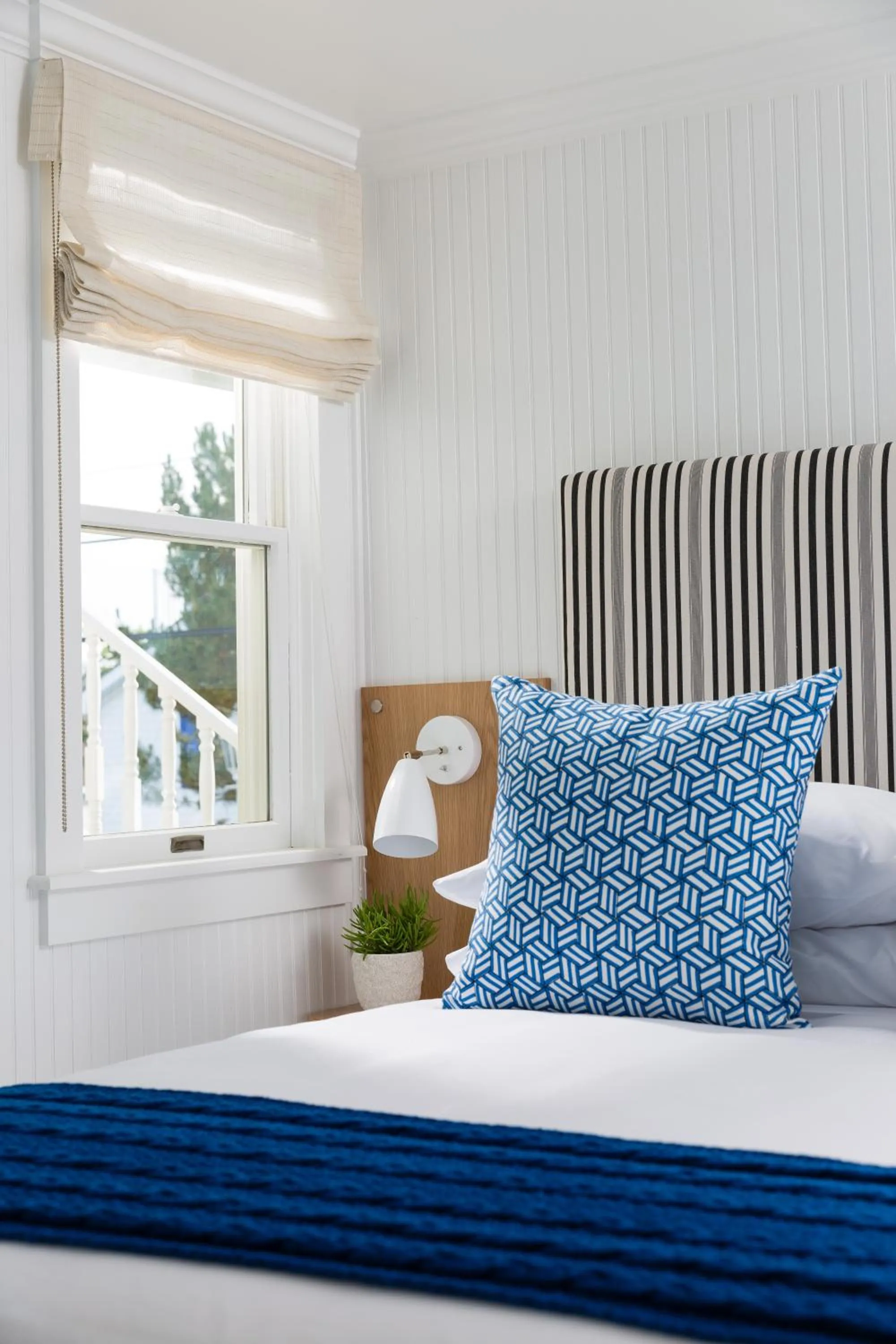 Bed in Blue - Inn on the Beach