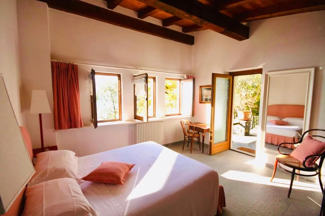 Bedroom in Agriturismo Castello di Vezio