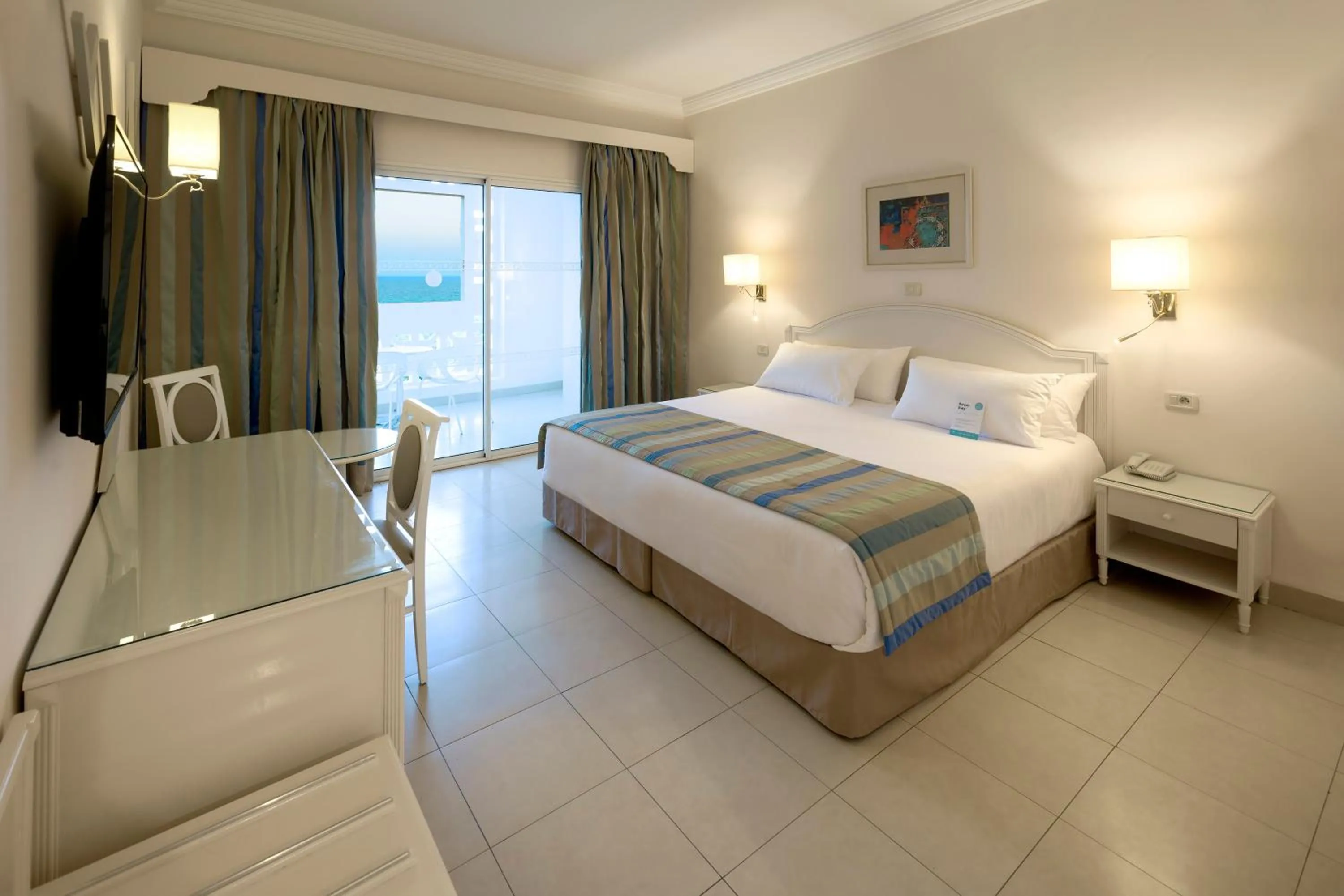 Bedroom, Bed in Occidental Sousse Marhaba