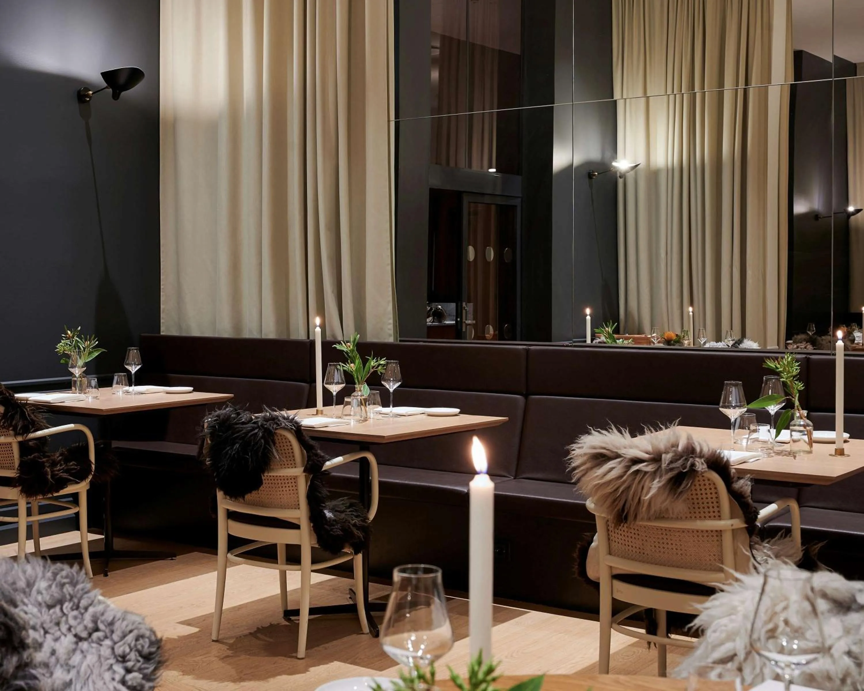 Restaurant/places to eat in Bergen Børs Hotel