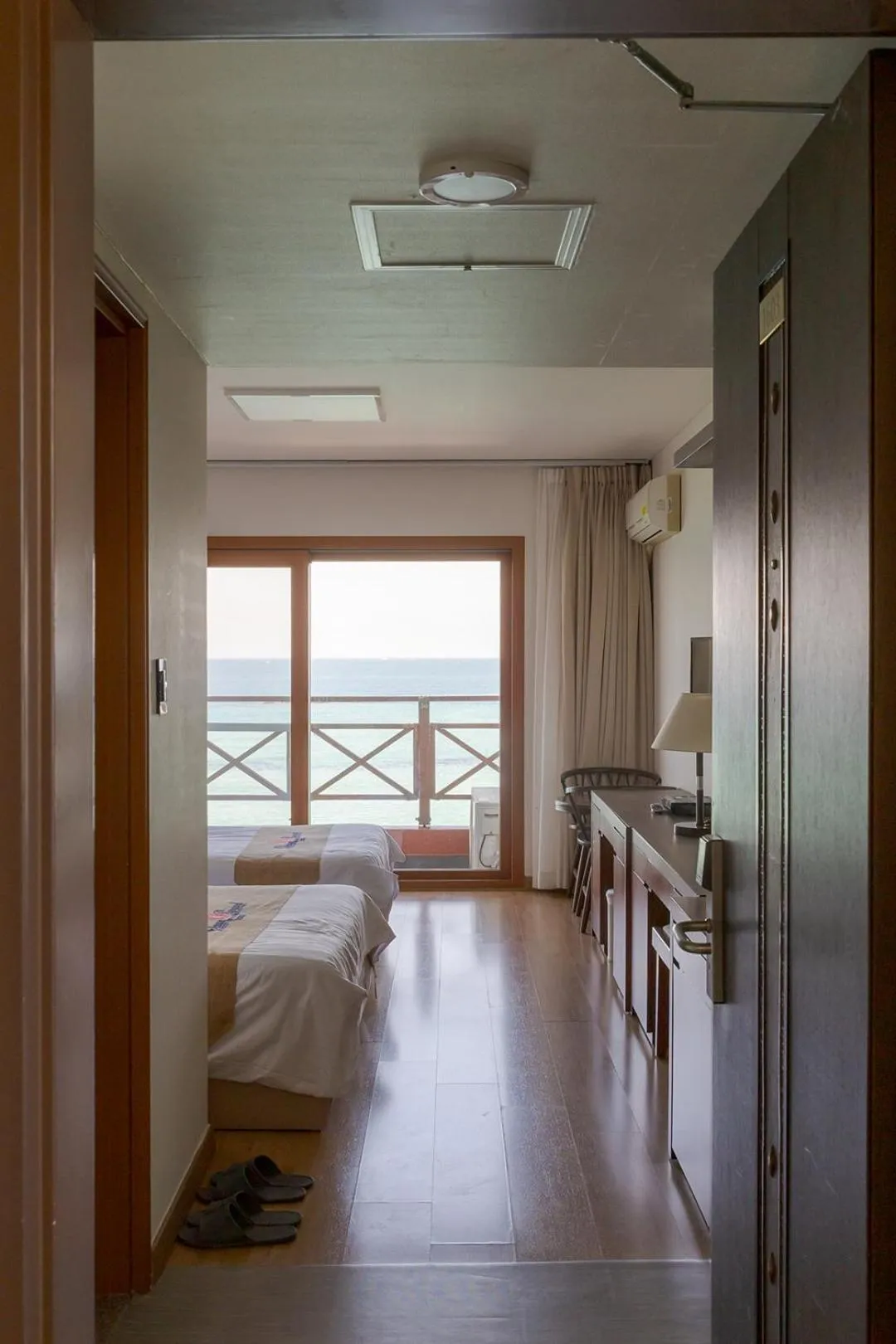 Bed in Ocean Grand Hotel