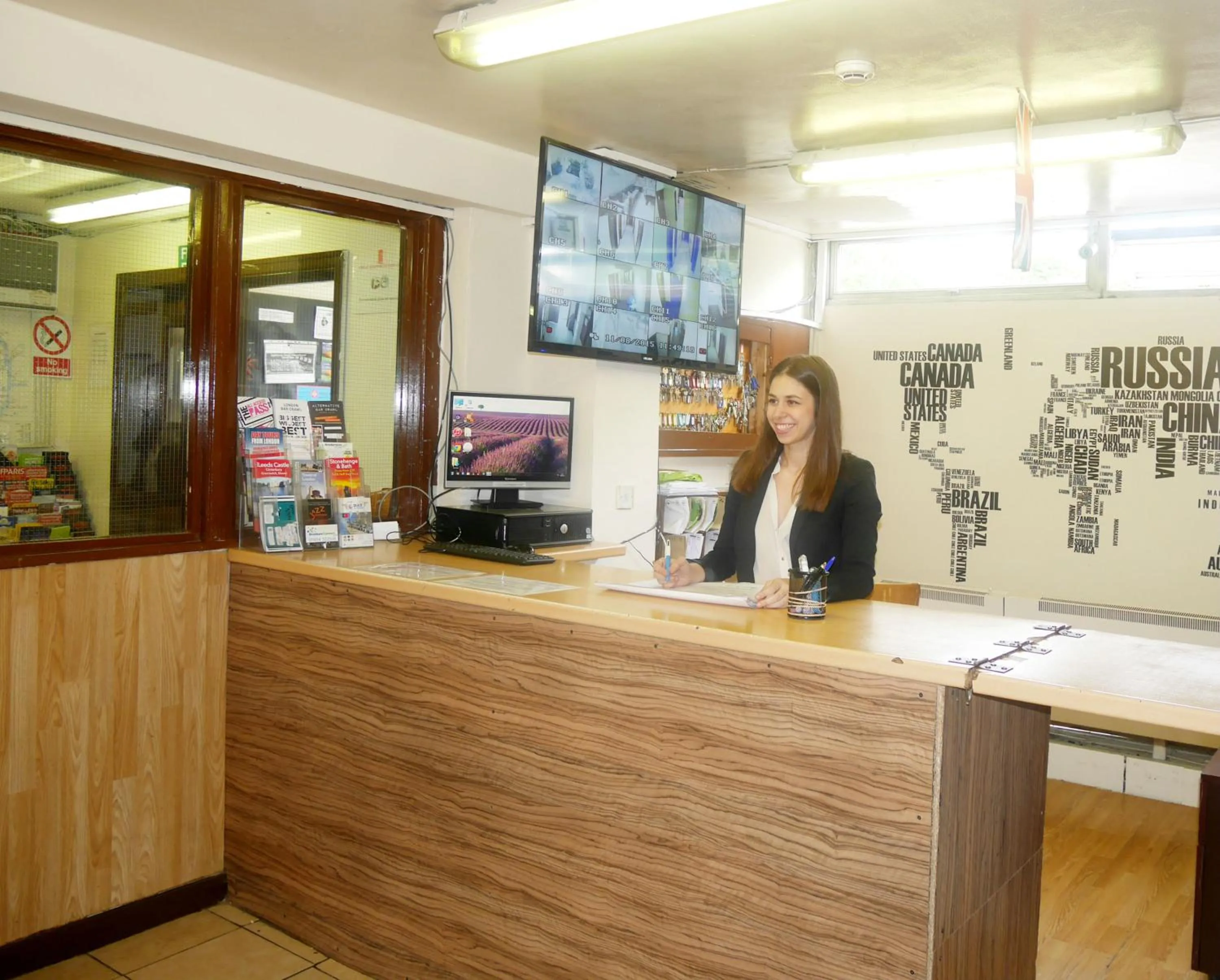 Lobby or reception in Kensal Green Backpackers 2