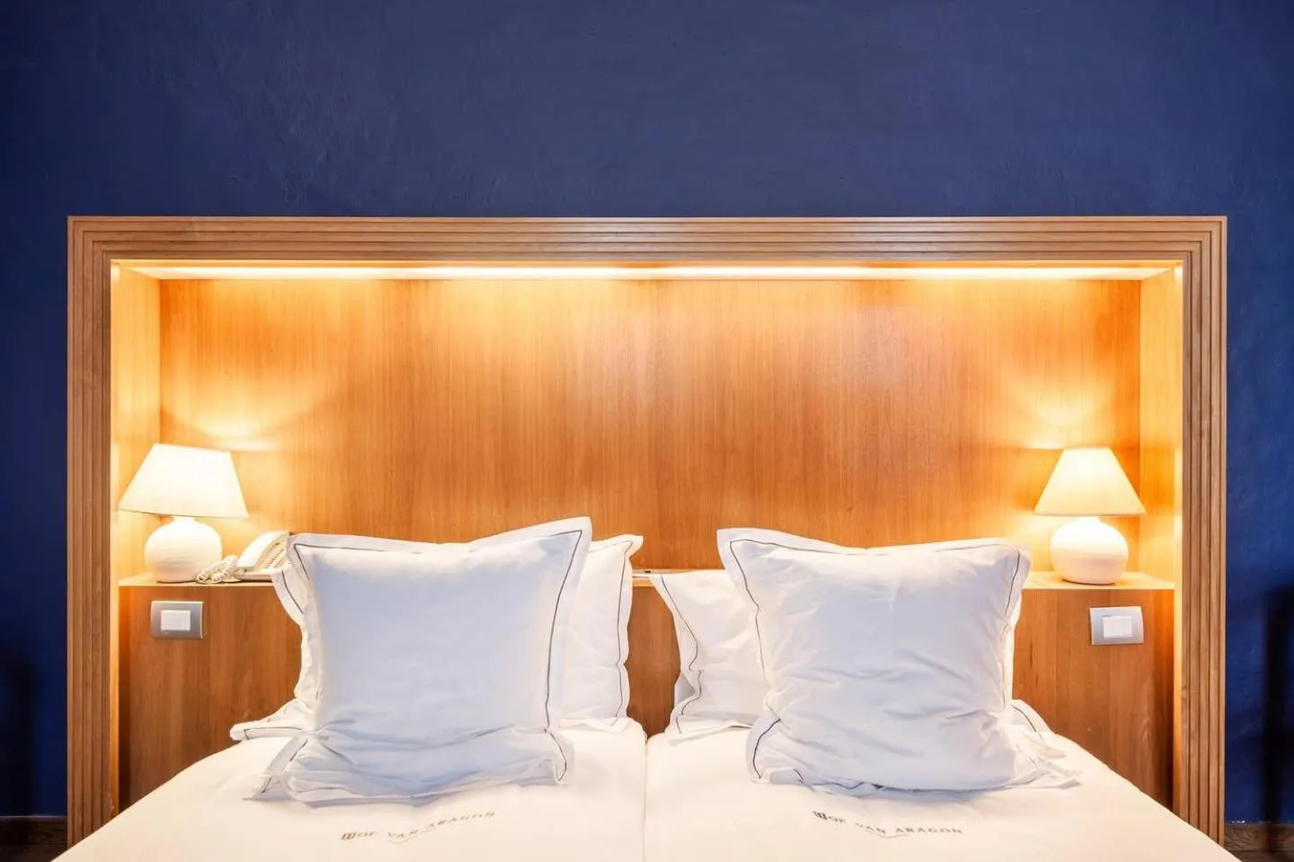 Bedroom, Bed in Hotel Hof van Aragon