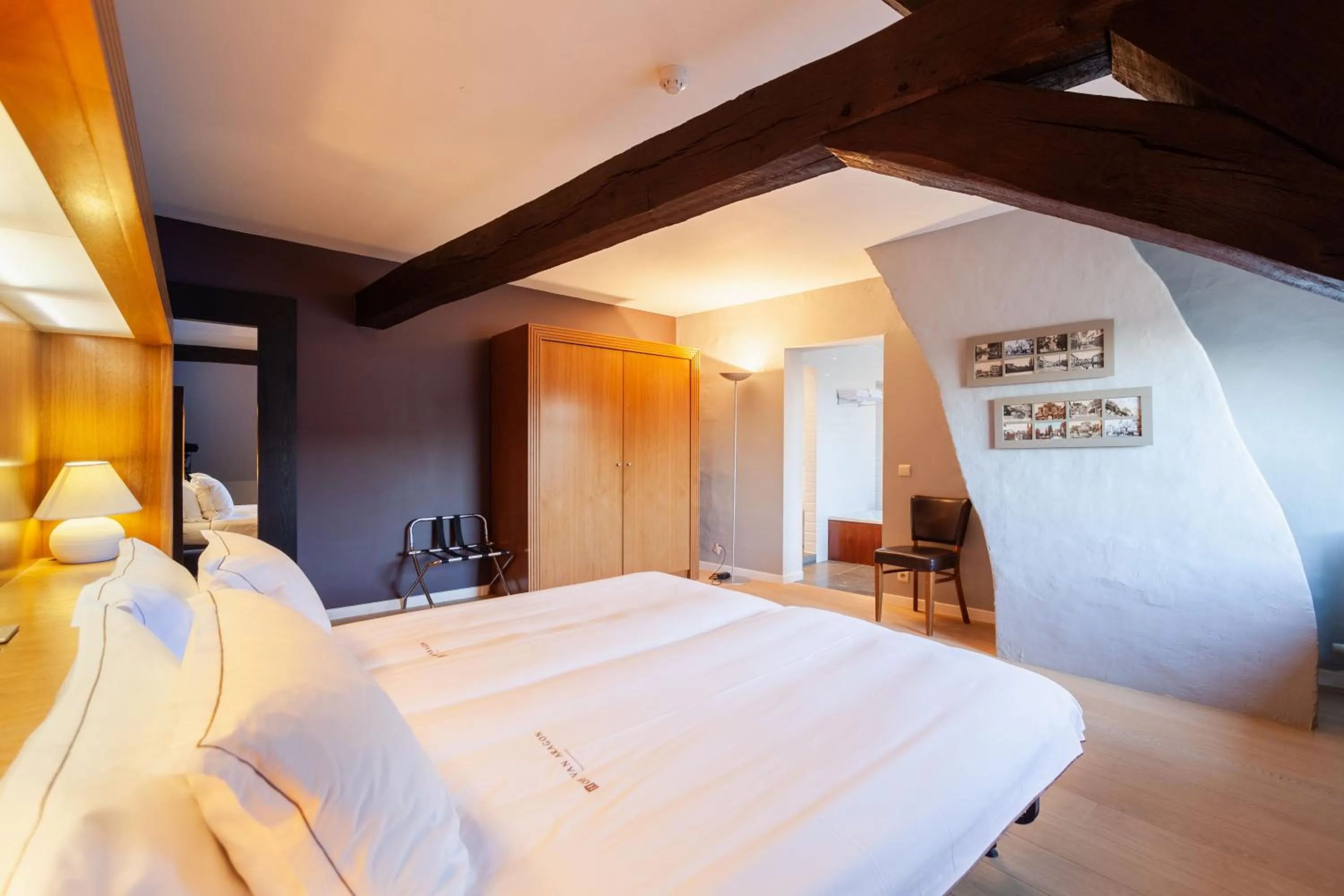 Bed in Hotel Hof van Aragon