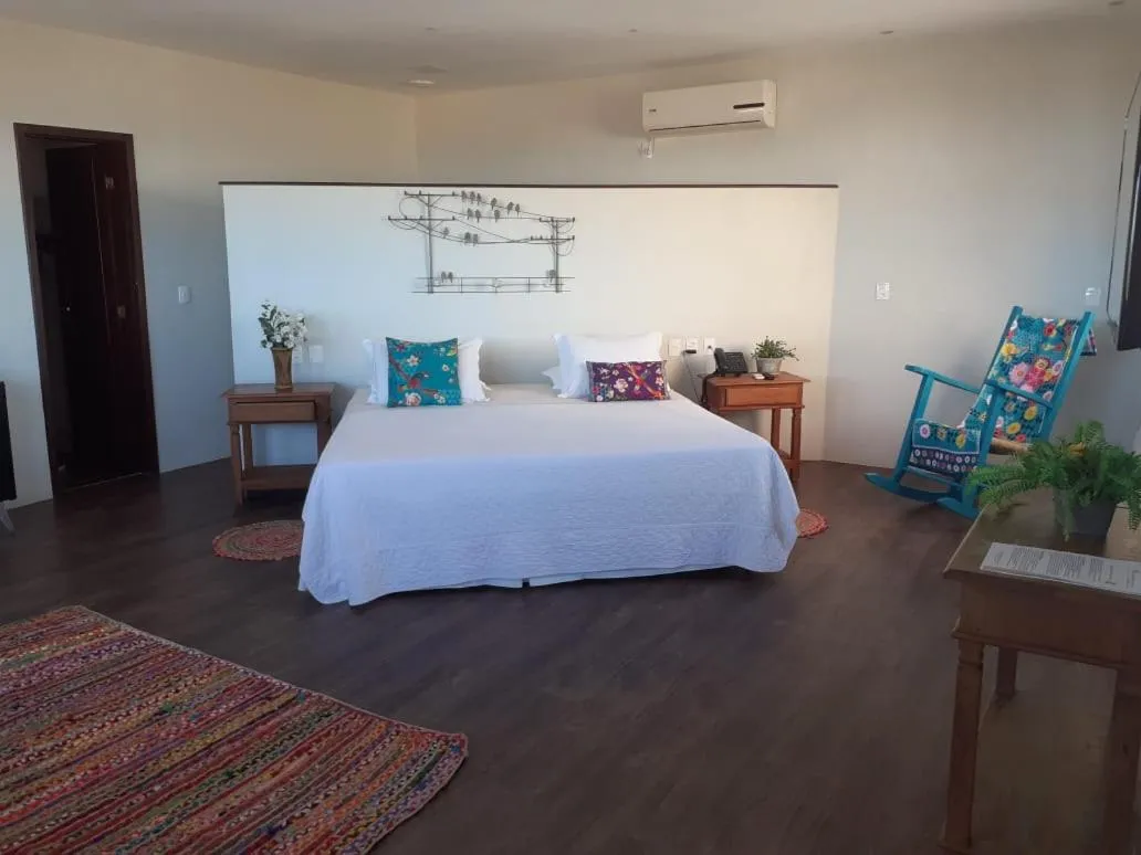 TV and multimedia, Bed in Hotel Santuário das Águias by Nobile
