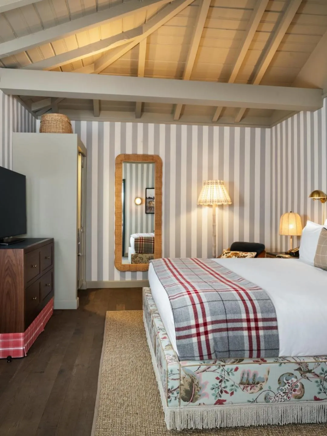 Bedroom, Bed in Le Petit Pali Brentwood