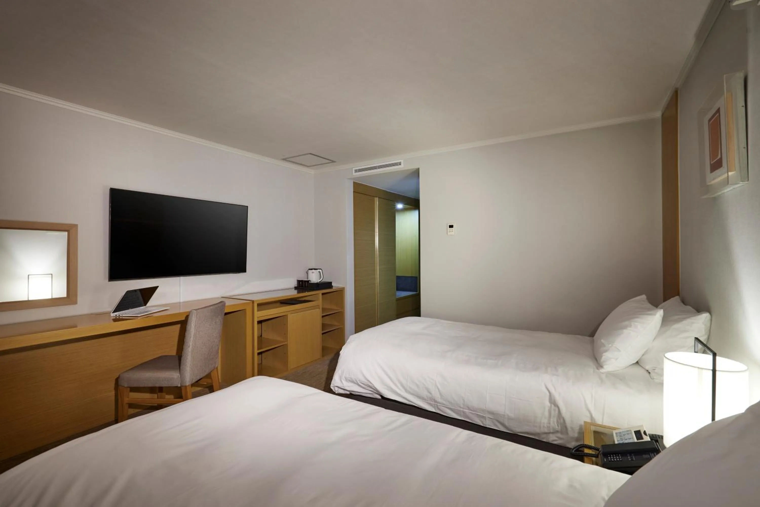 Bed in Hotel Interciti