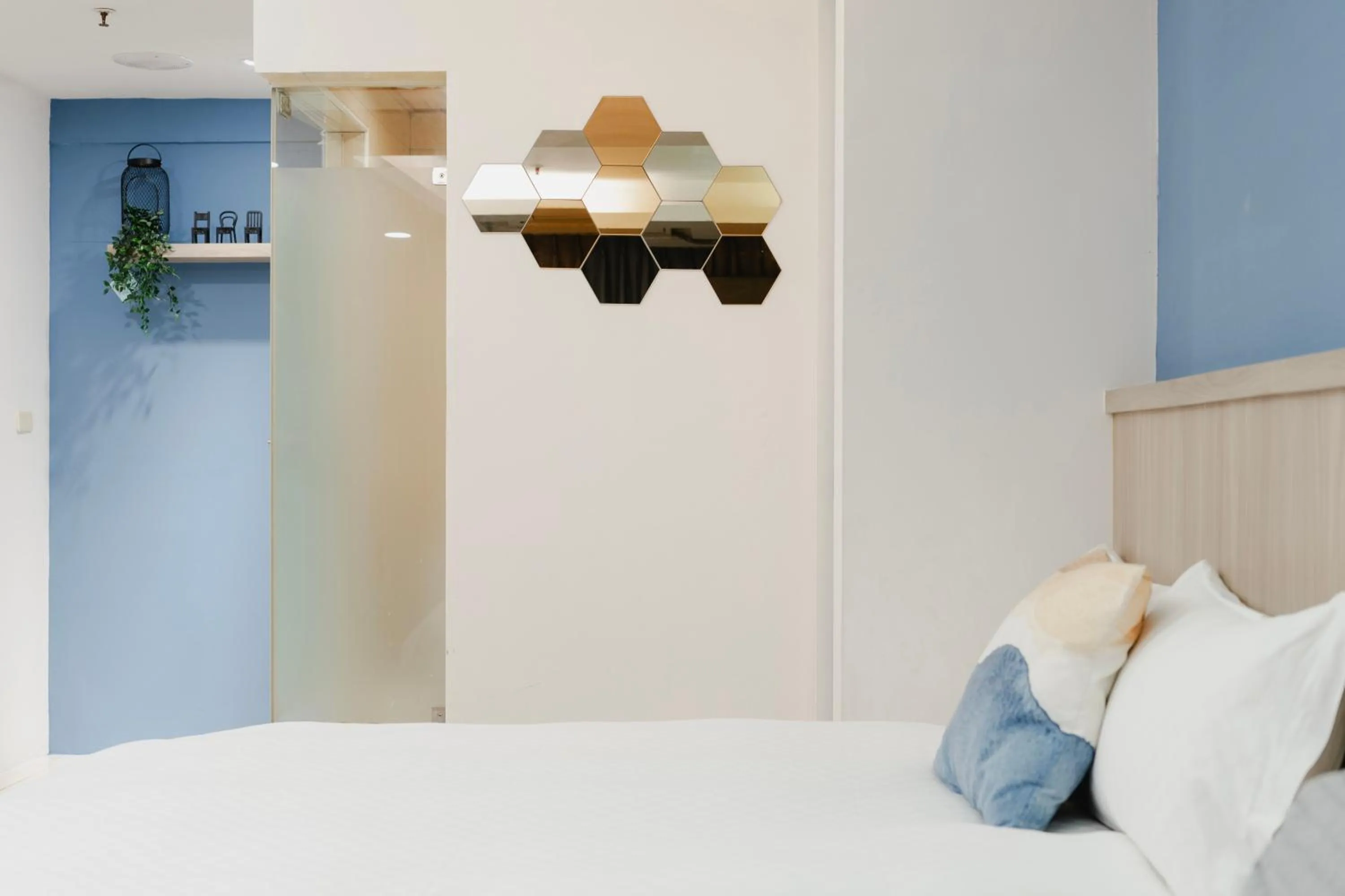 Bedroom, Bed in LJ Hotel