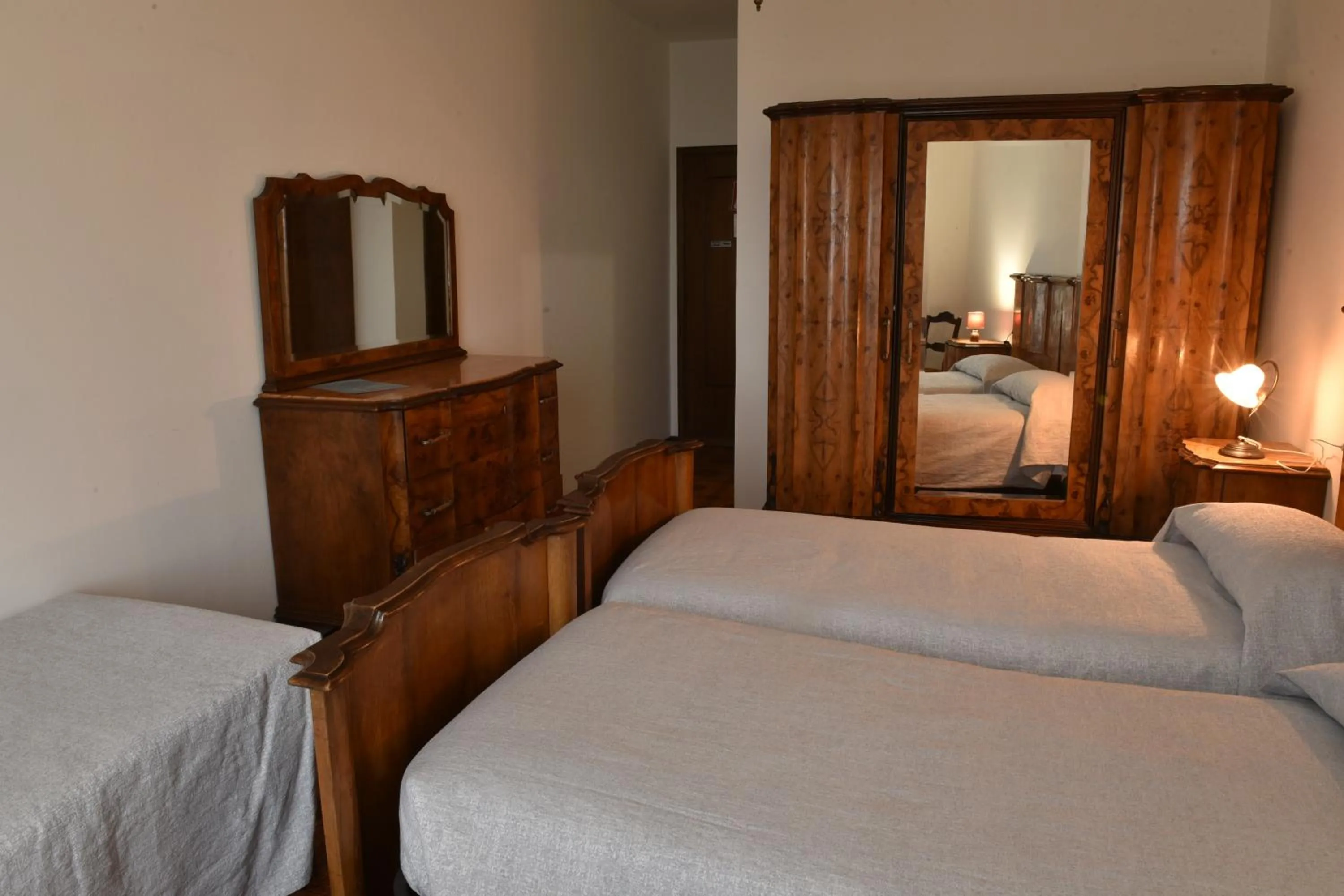 Bedroom in Hotel Madonna di Luciago