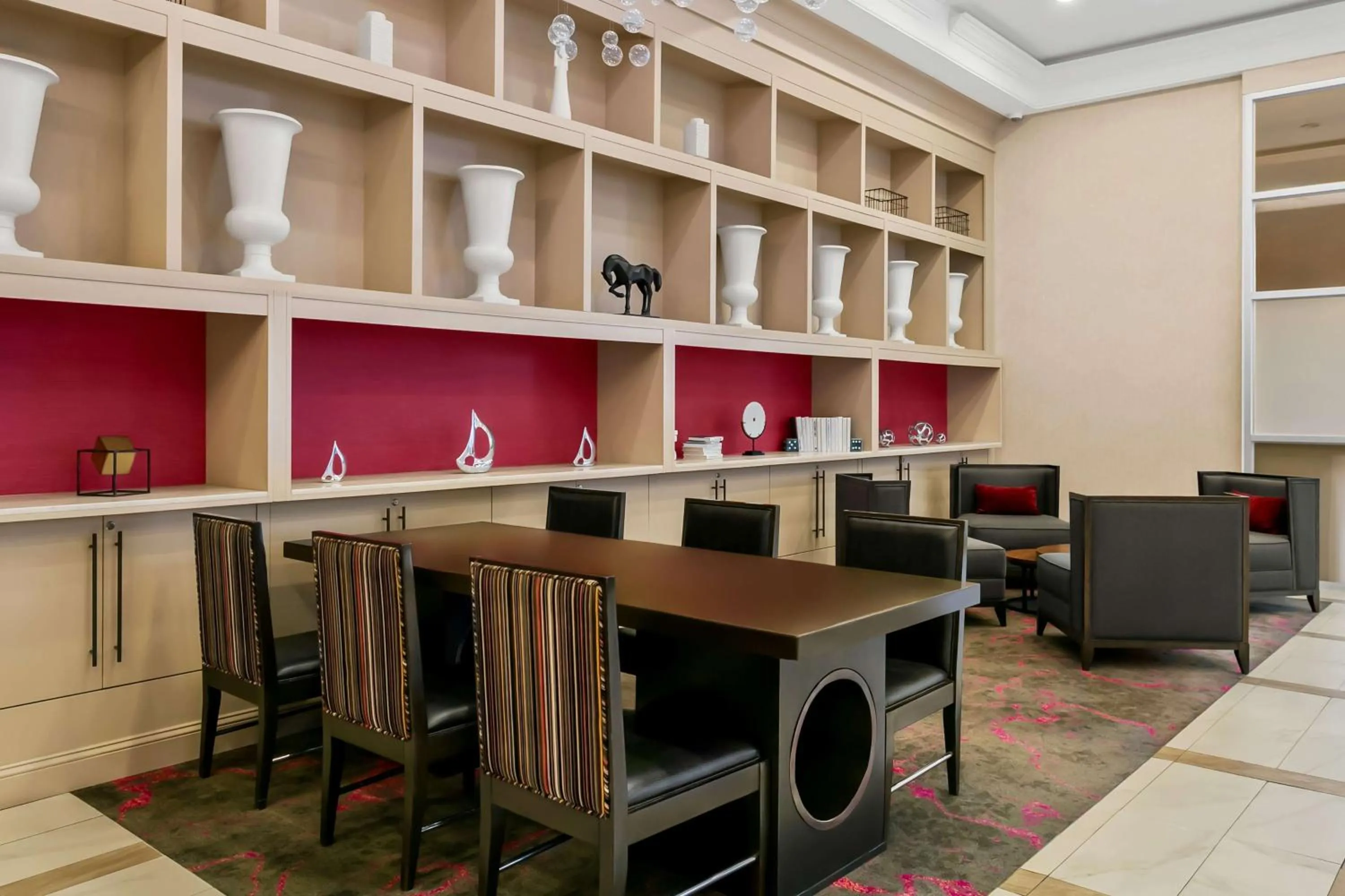 Lobby or reception in Delta Hotels by Marriott Baltimore Inner Harbor