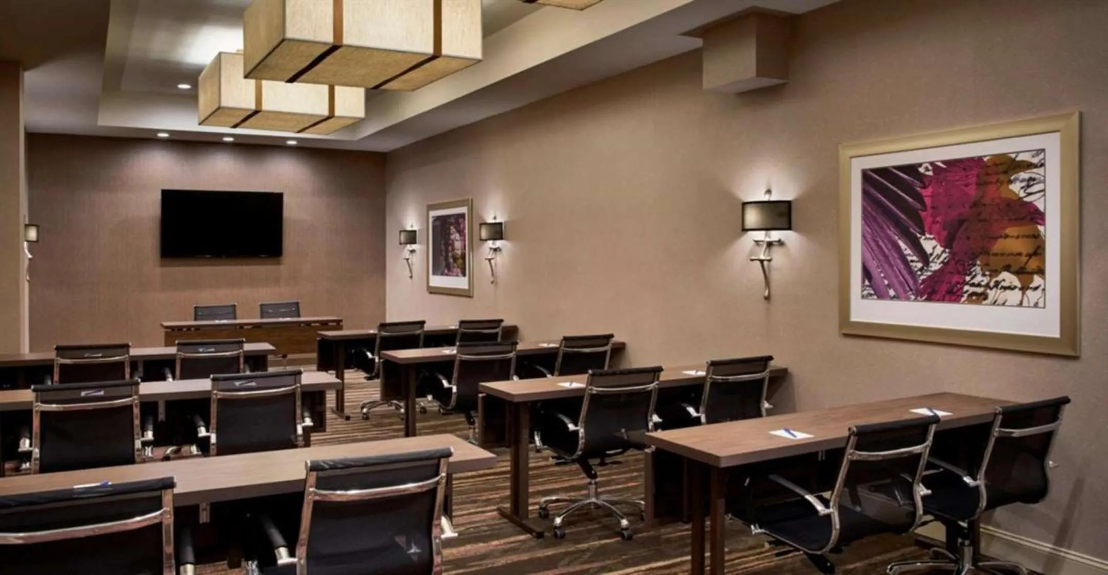 Meeting/conference room in Delta Hotels by Marriott Baltimore Inner Harbor