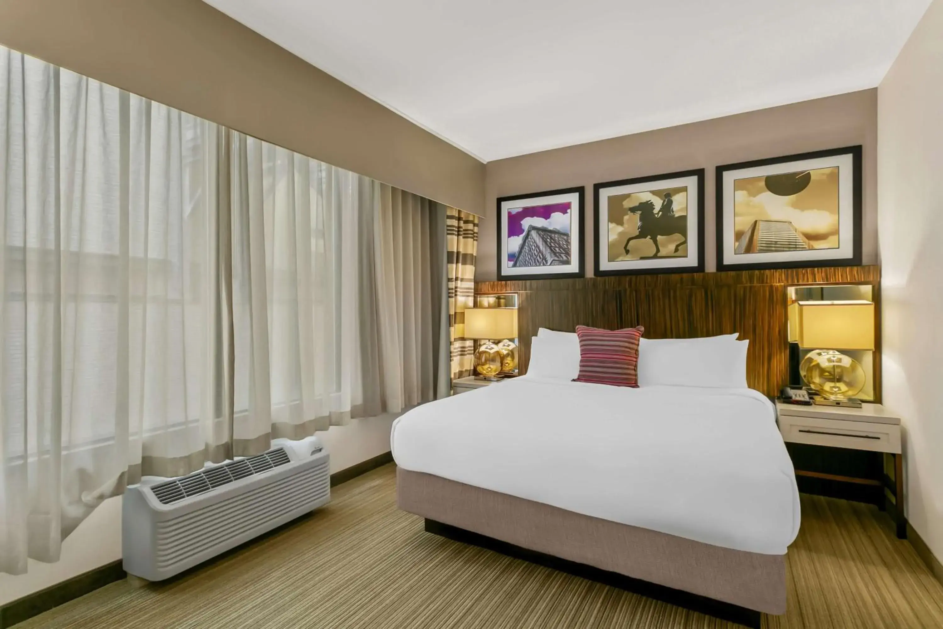 King Suite in Delta Hotels by Marriott Baltimore Inner Harbor King Suite in Delta Hotels by Marriott Baltimore Inner Harbor