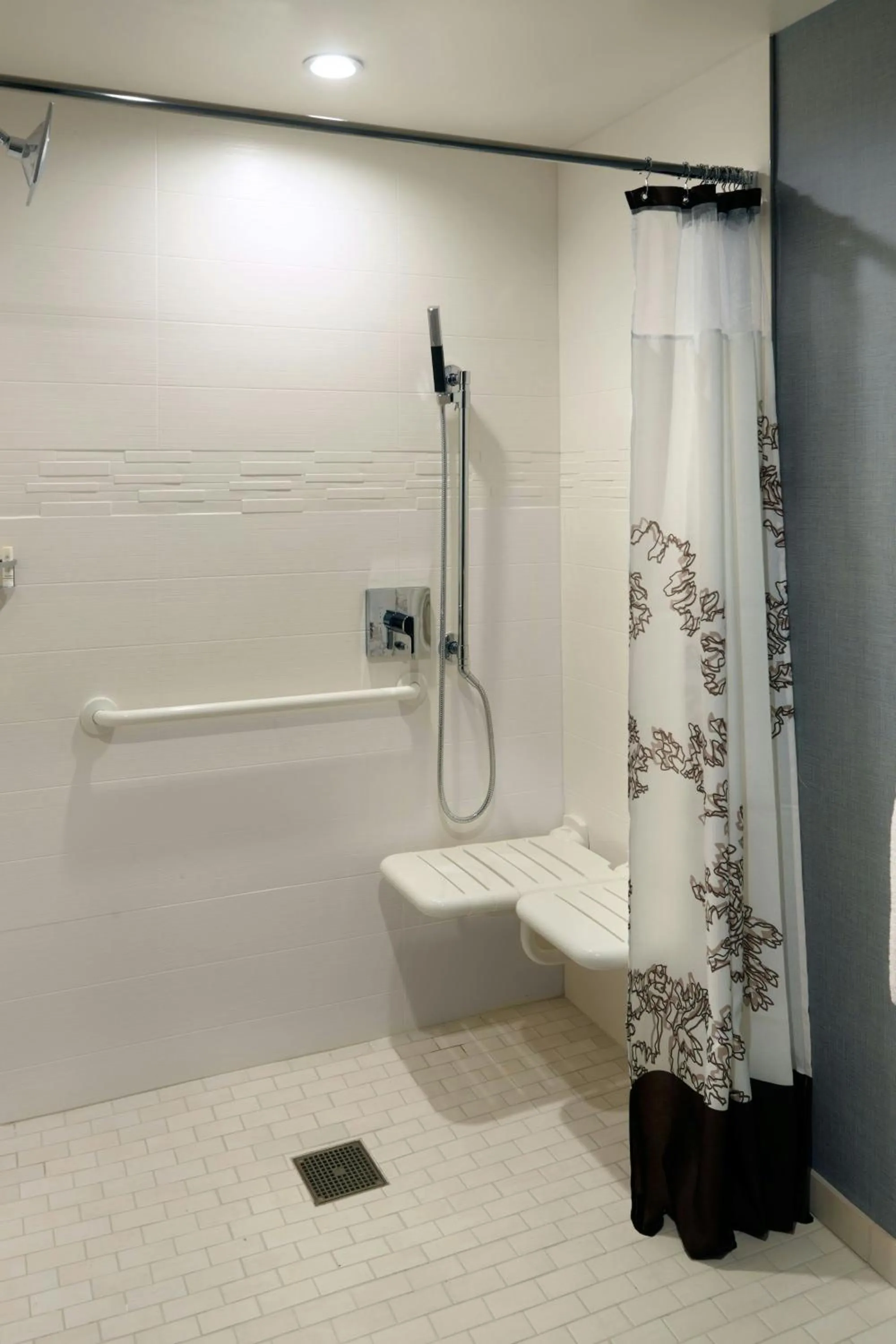 Bathroom in Residence Inn by Marriott Columbus OSU