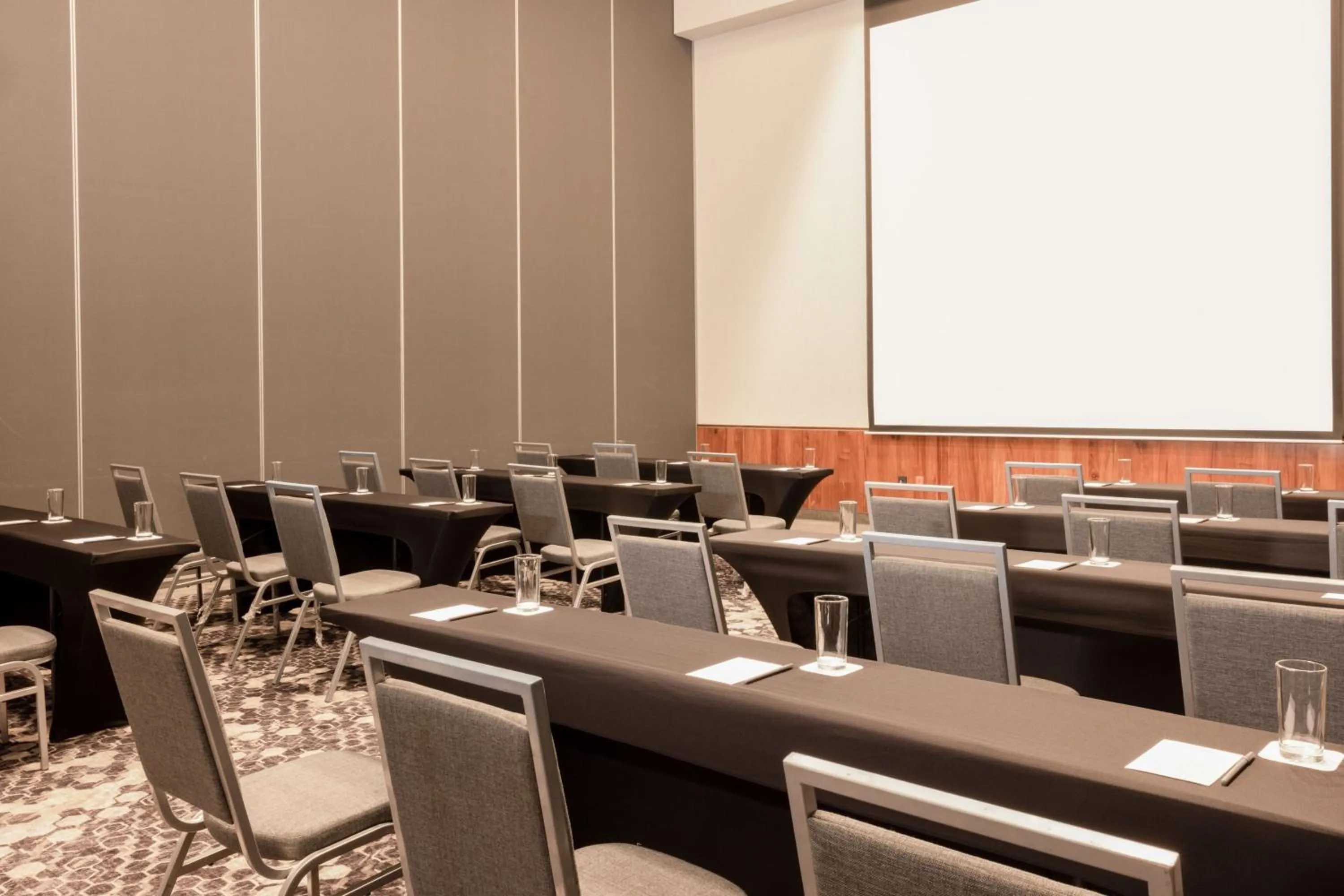 Meeting/conference room in Courtyard by Marriott Mexico City Vallejo