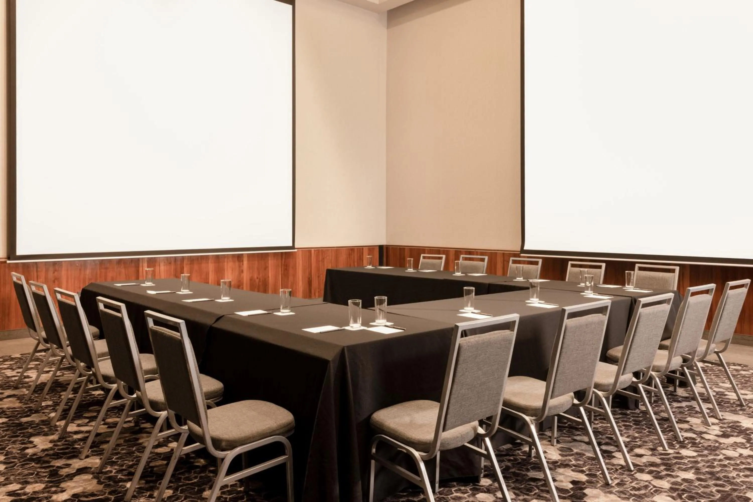 Meeting/conference room in Courtyard by Marriott Mexico City Vallejo