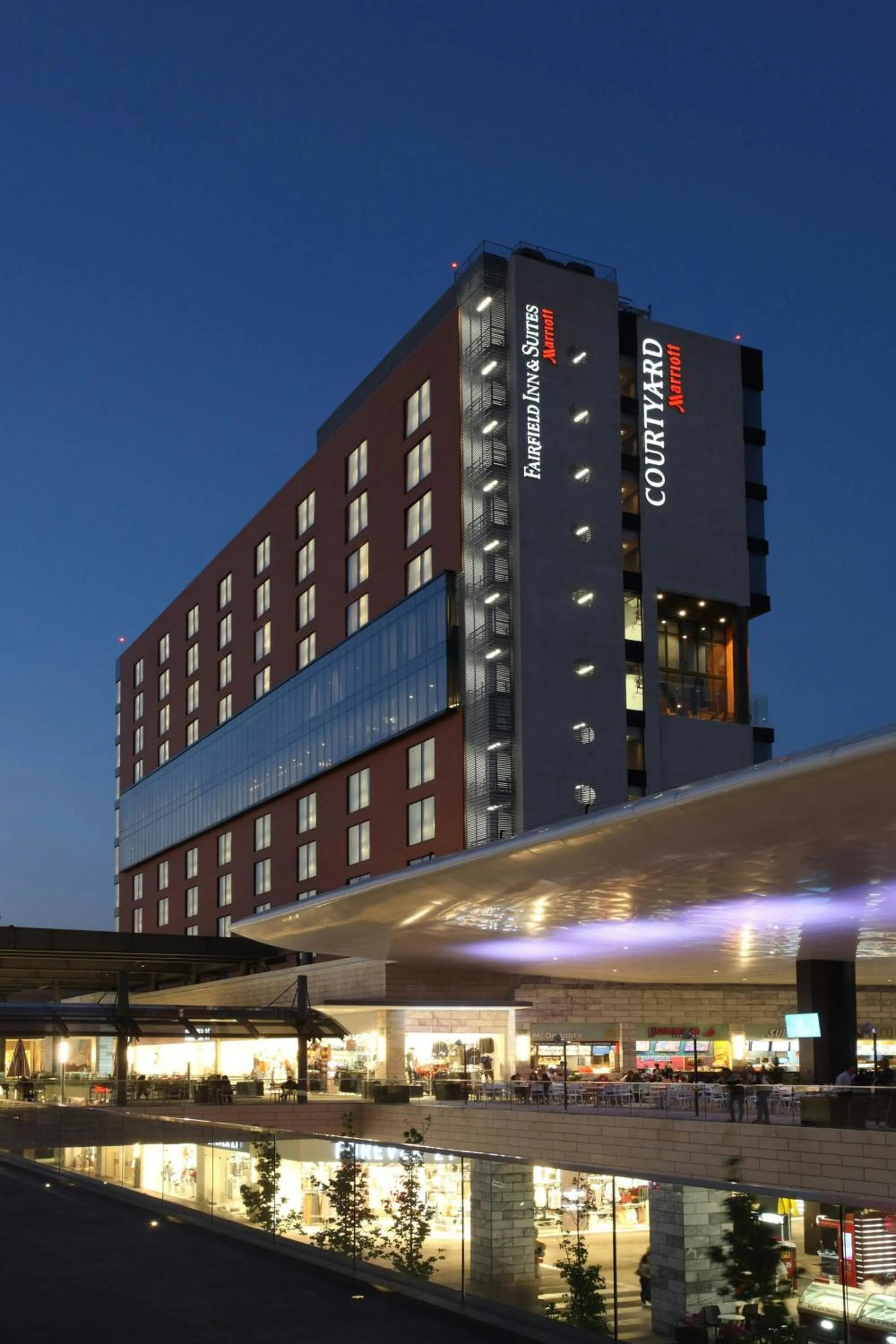 Property building in Courtyard by Marriott Mexico City Vallejo
