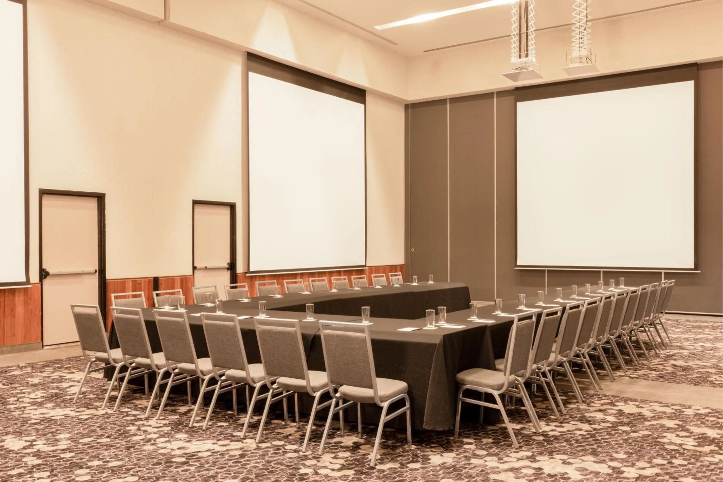 Meeting/conference room in Courtyard by Marriott Mexico City Vallejo
