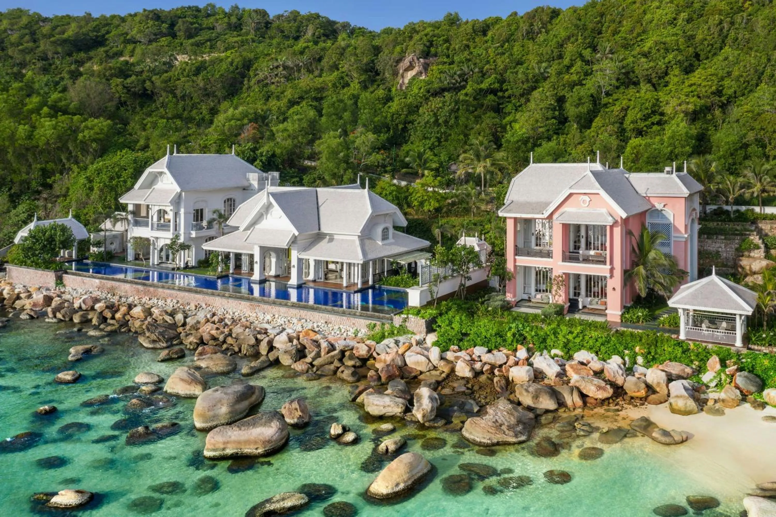 Property building in JW Marriott Phu Quoc Emerald Bay Resort & Spa