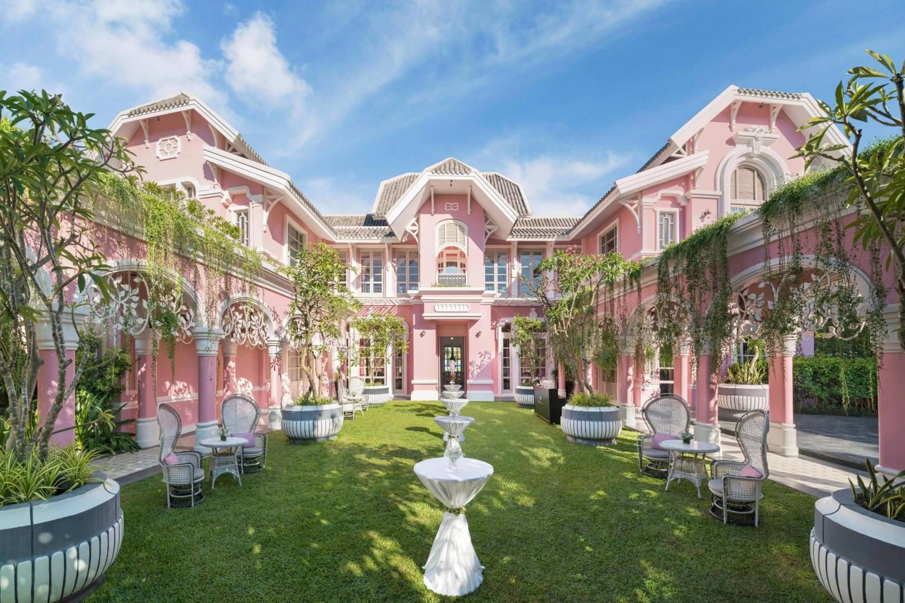 Restaurant/places to eat in JW Marriott Phu Quoc Emerald Bay Resort & Spa