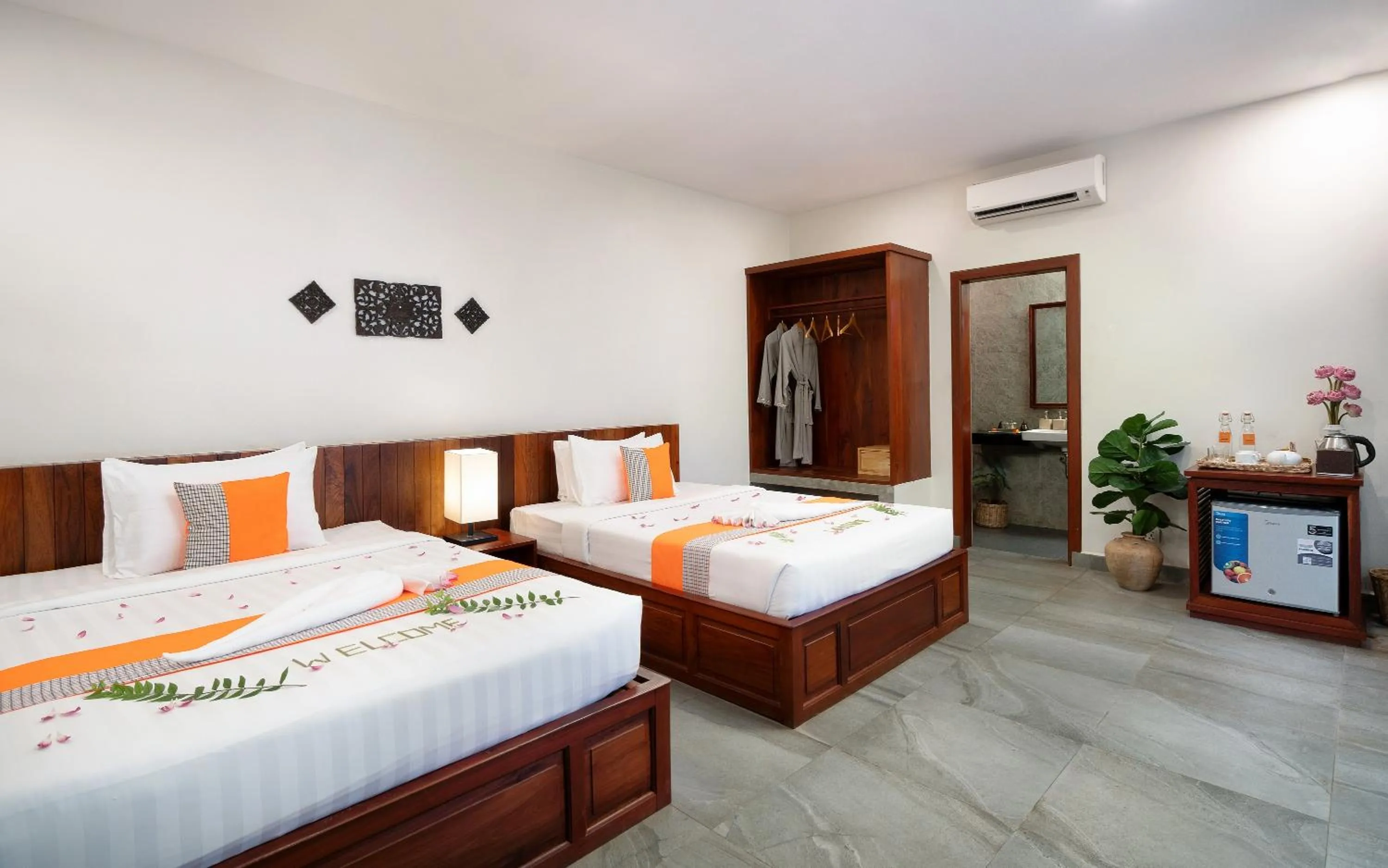 Bed in Indra Angkor Residence