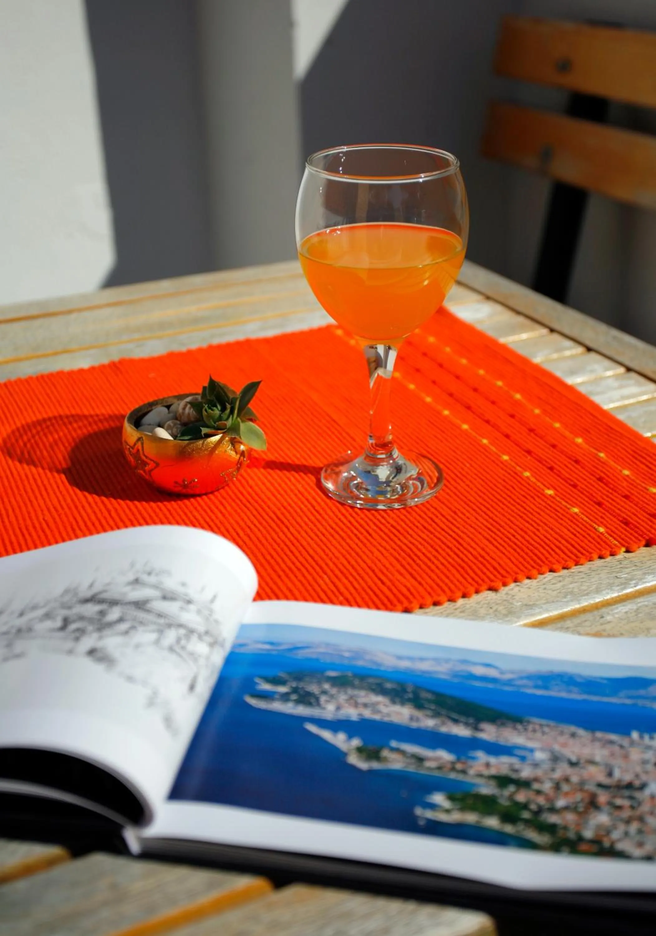 Decorative detail in Villa Matejuska Heritage