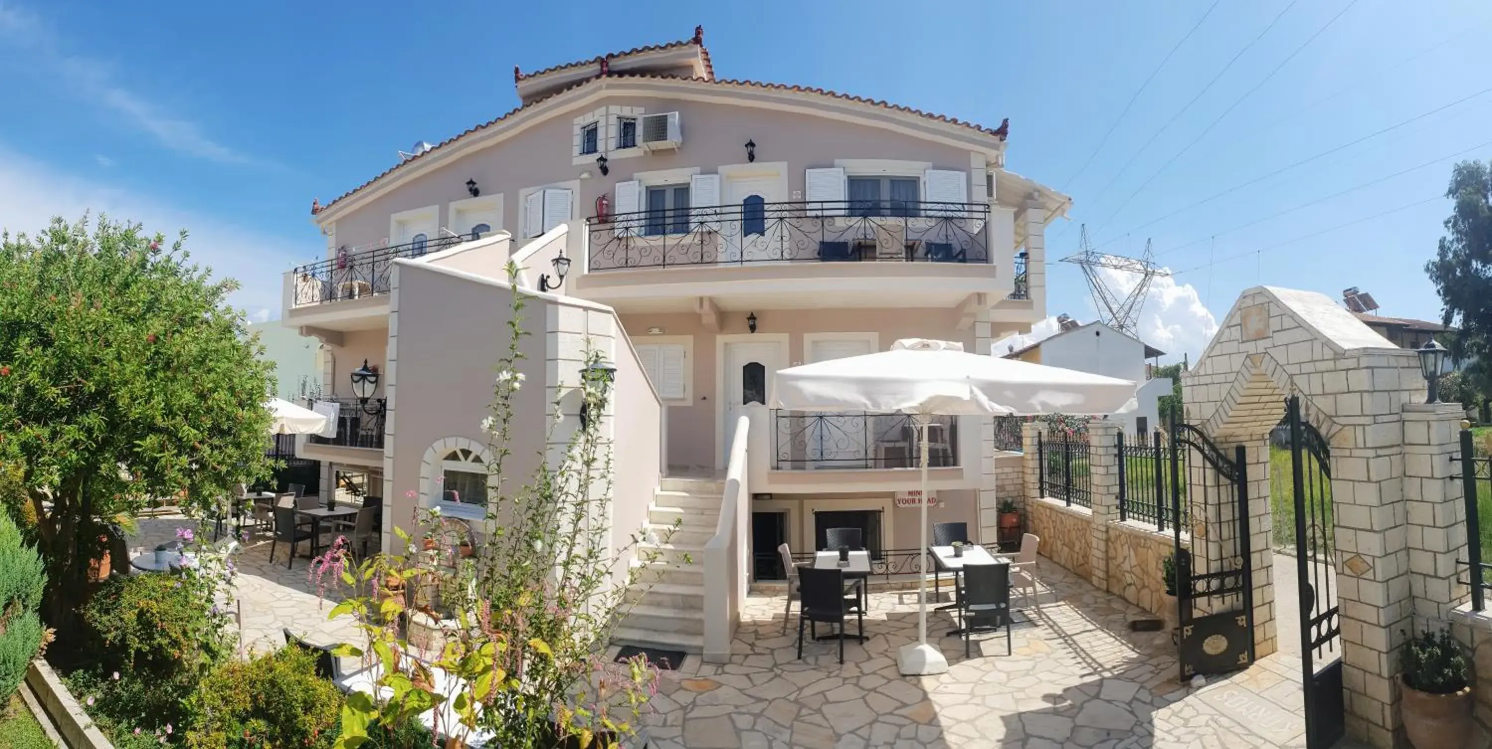 Villa Kormos Apart Hotel Villa Kormos Apart Hotel